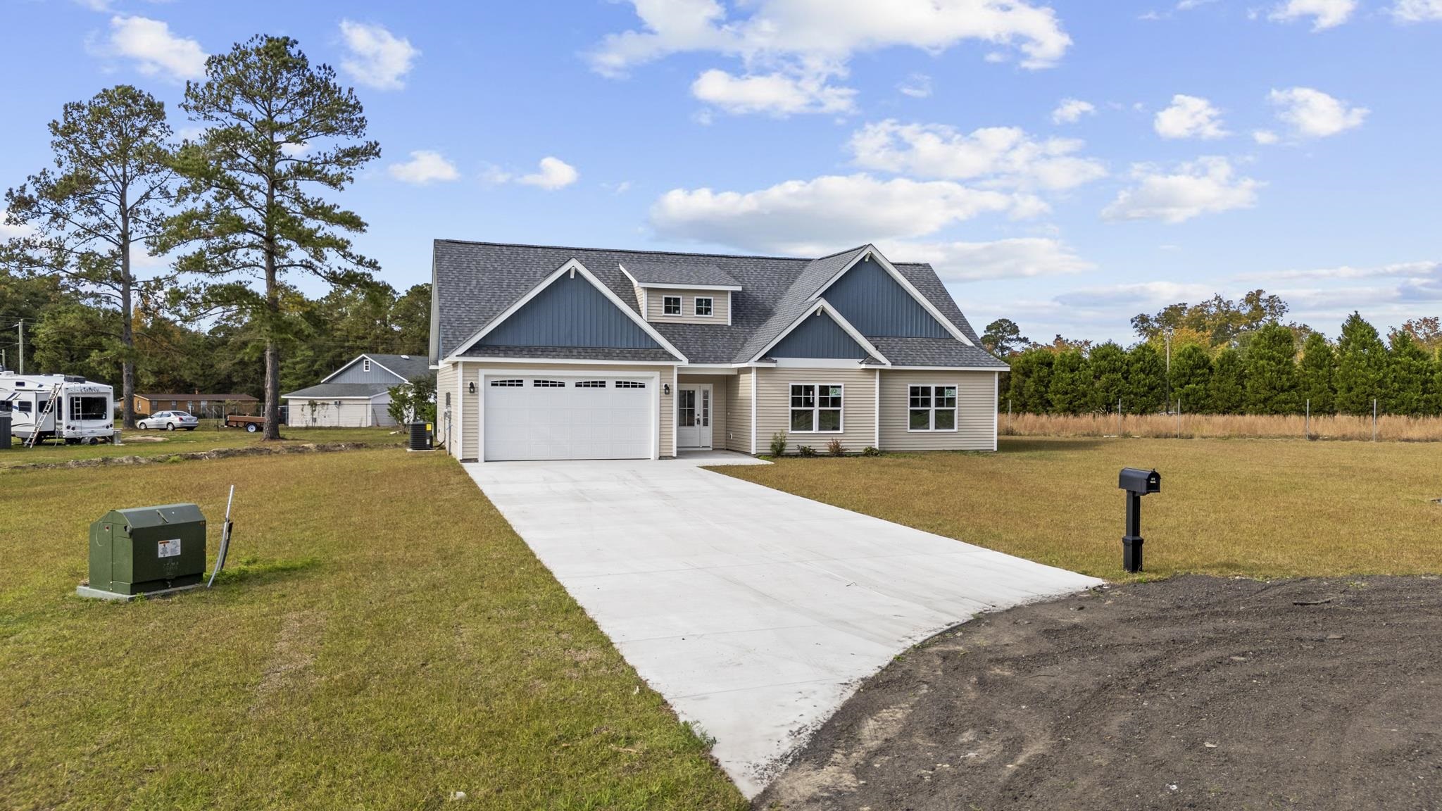 1904 Blue Bird Rd. Loris, SC 29569