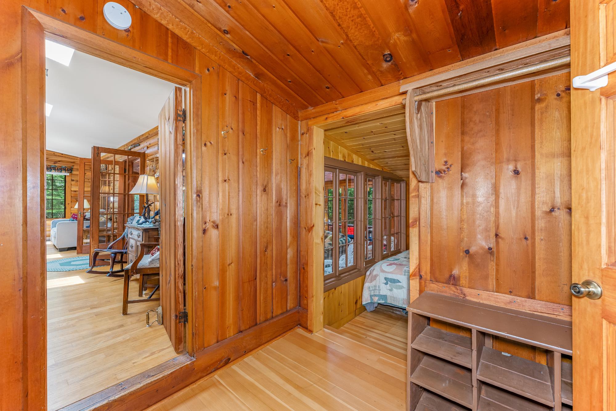 Perch Lake ER Property 1210 Deer Trail Ln Photo 25
