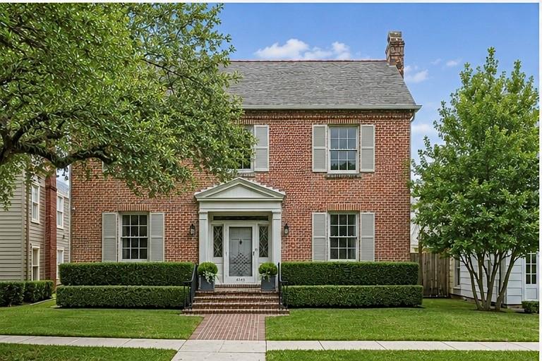 4145 VENDOME Place