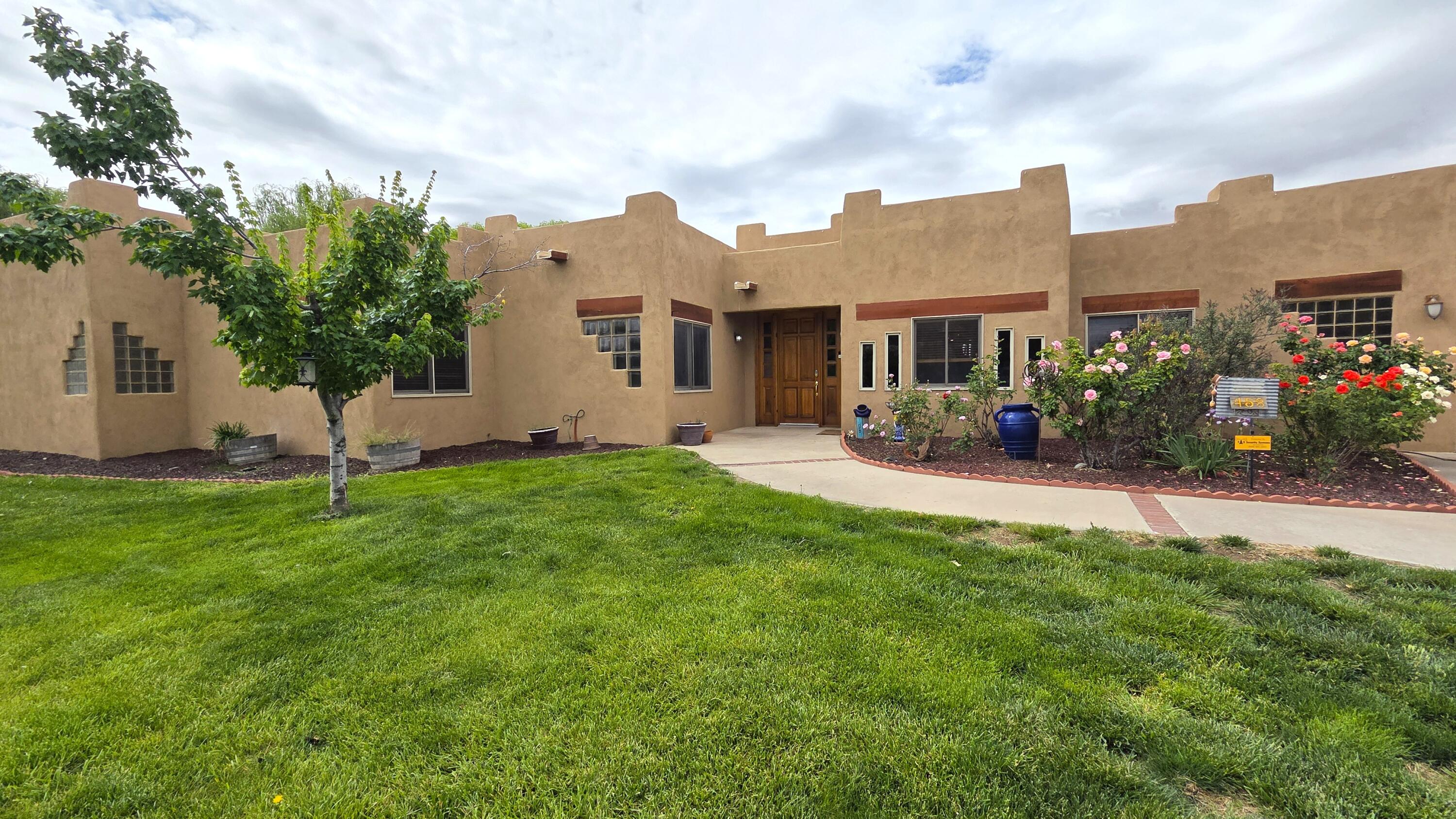 2nd image of 458 Calle De Wences, Los Lunas, NM 87031 | MLS# 1105130