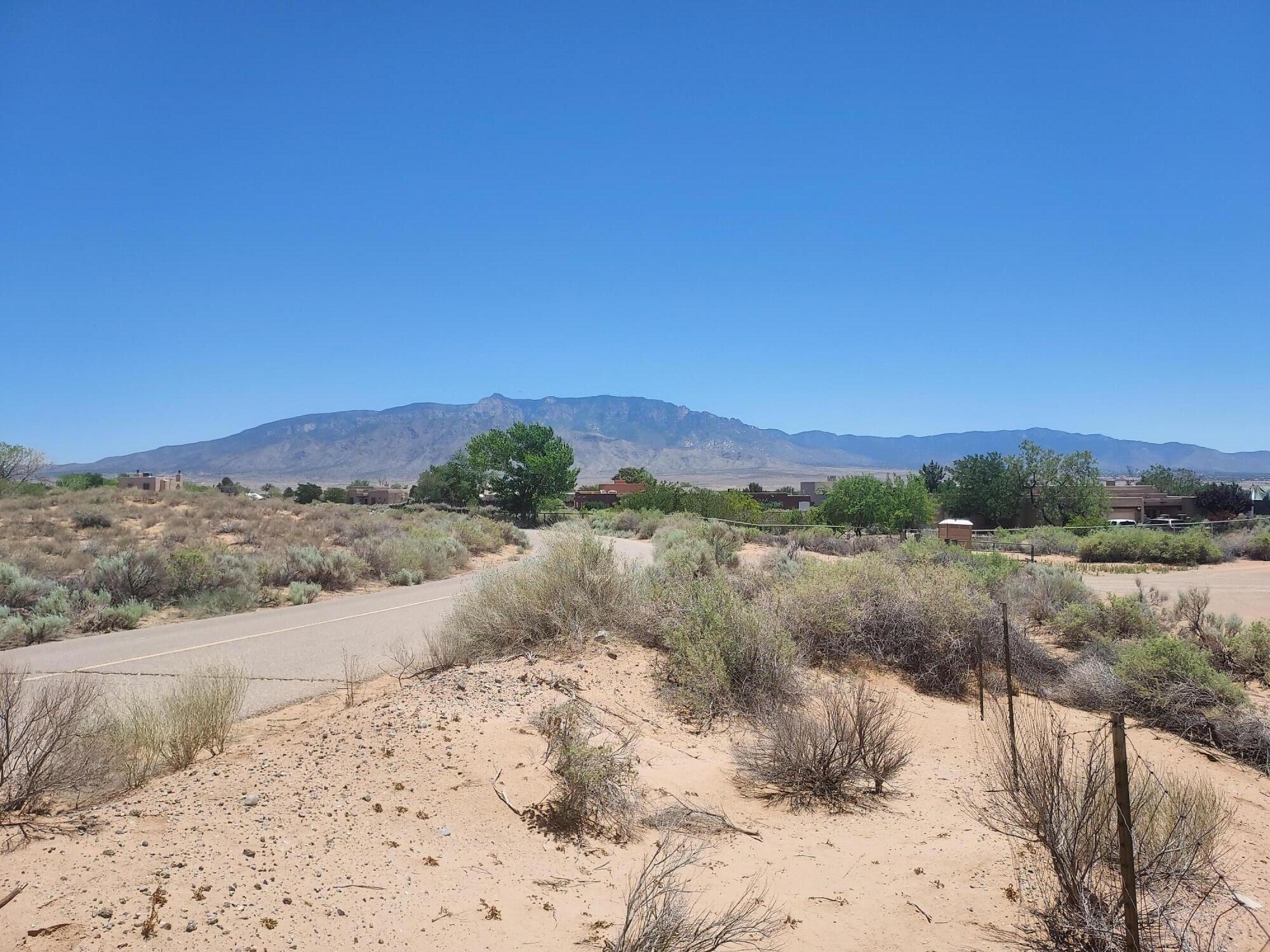 1597 Camino de la Tierra Corrales, NM 87048