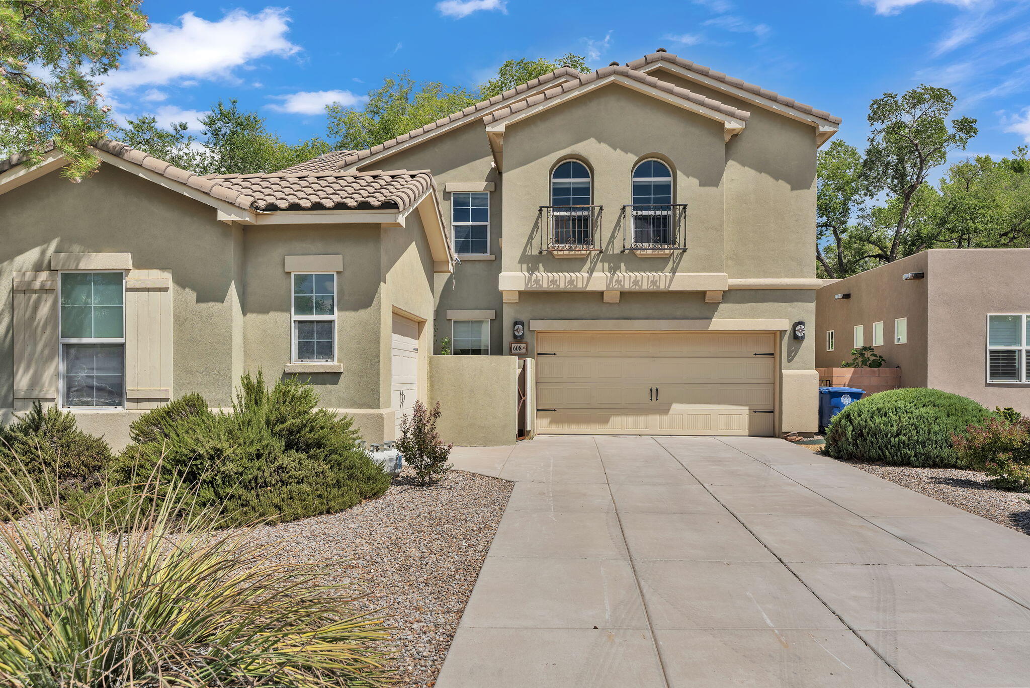 Photo 2 of Single family home for sale at 608 Bosque Verde Ln NW, Albuquerque, NM 87104 | MLS# 1105174 | Listing updated on 2026-09-02