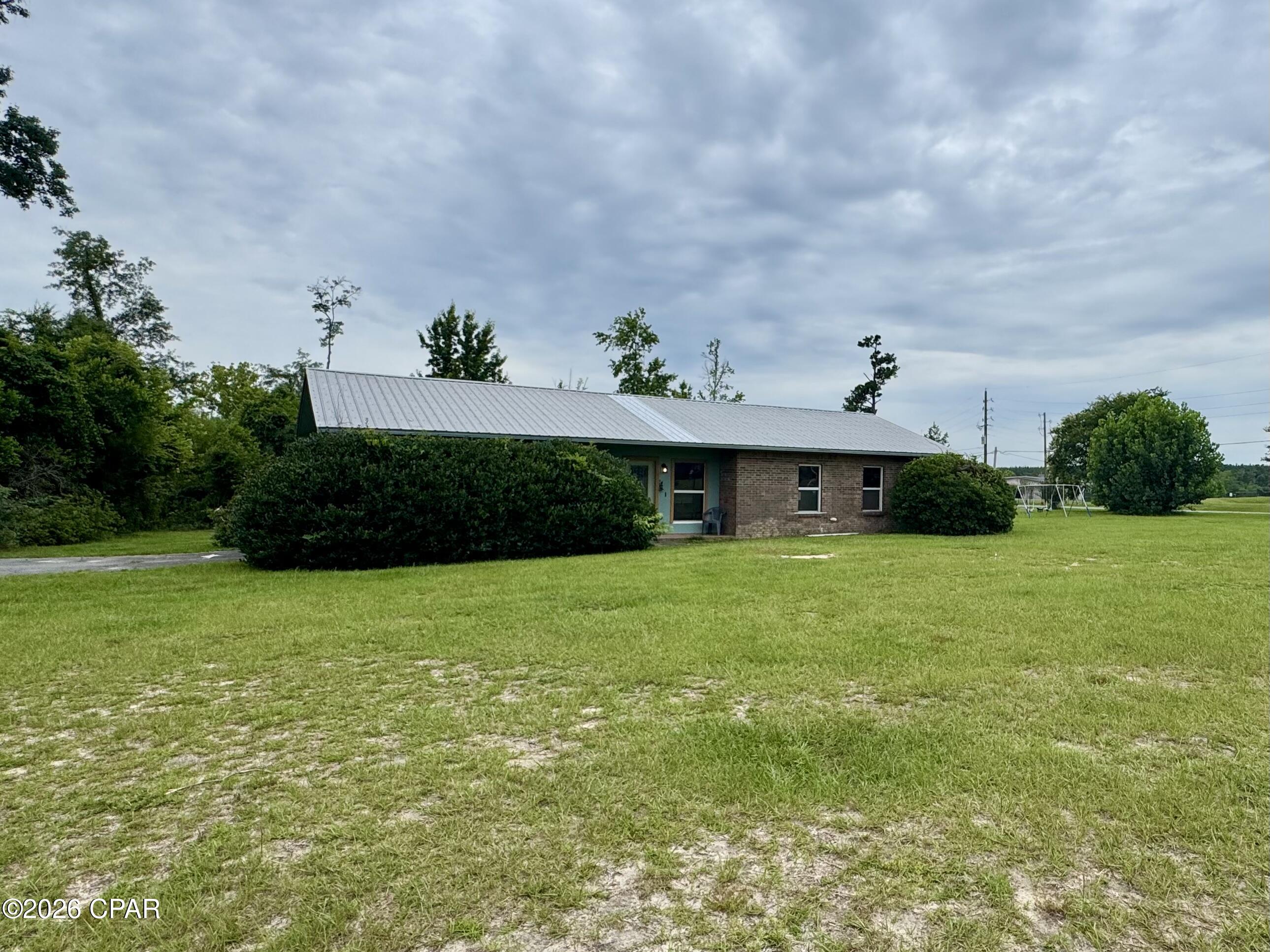 5th image of 4828 Rooks Dr, Marianna, FL 32446 | MLS# 791121
