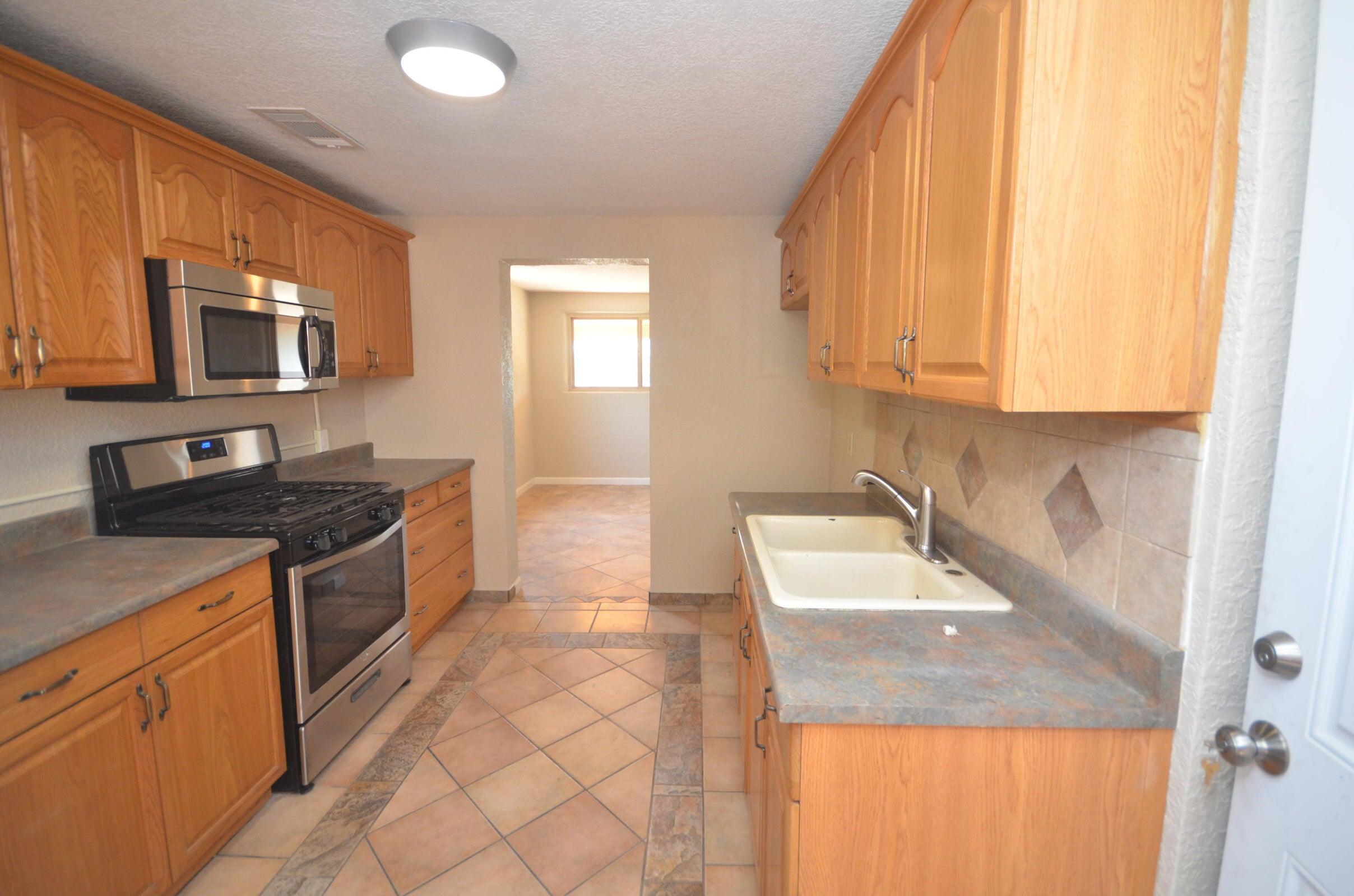 Photo 2 of Single family home for sale at 4803 Mescalero Rd Ne, Albuquerque, NM 87110 | MLS# 1105244 | Listing updated on 2026-10-09