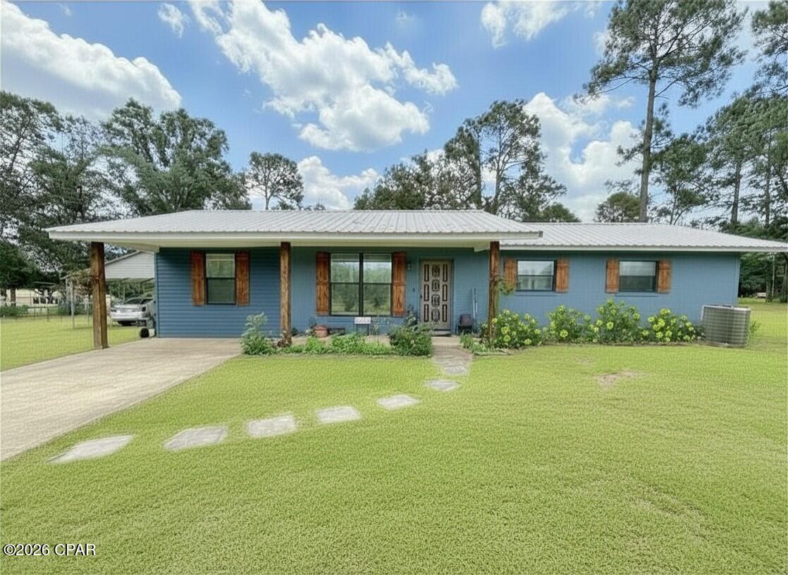 1019 Hughes Road, Chipley, FL 32428