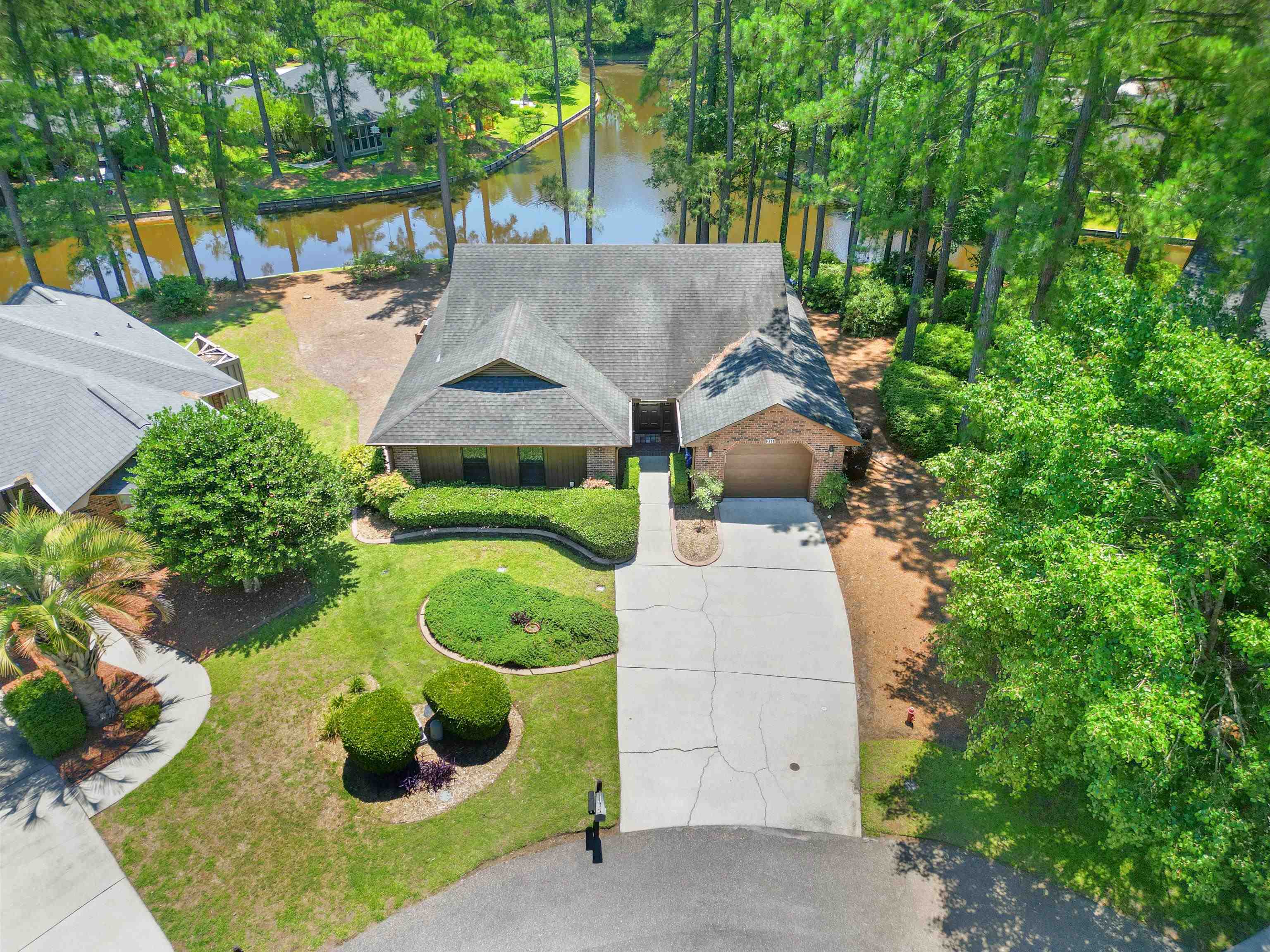 Photo 3 of Sale Pending at 211 Butternut Cir, Conway, SC 29526 | MLS# 2614919 | Listing updated on 2026-09-22