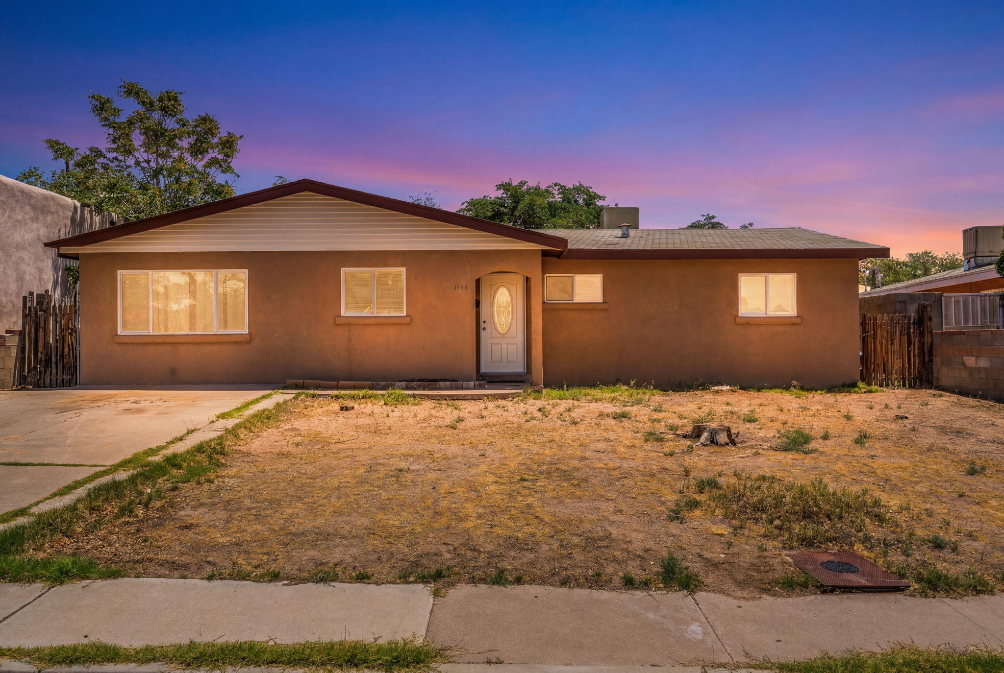 1704 Cornell Drive, Albuquerque NM 87106