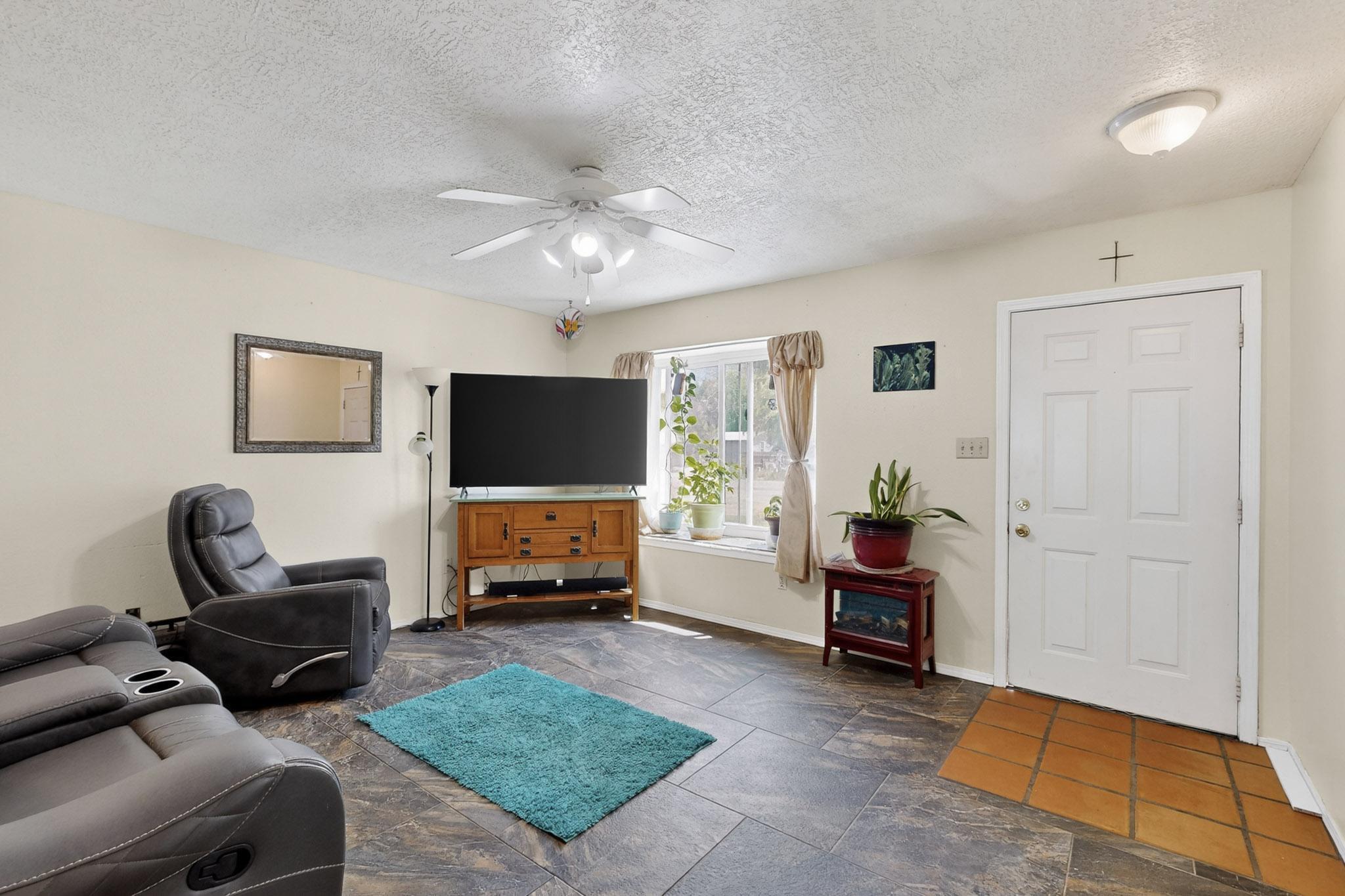Homes for sale in Peralta, NM | 1 Dino Ct, Peralta, NM 87042 | MLS# 1105268