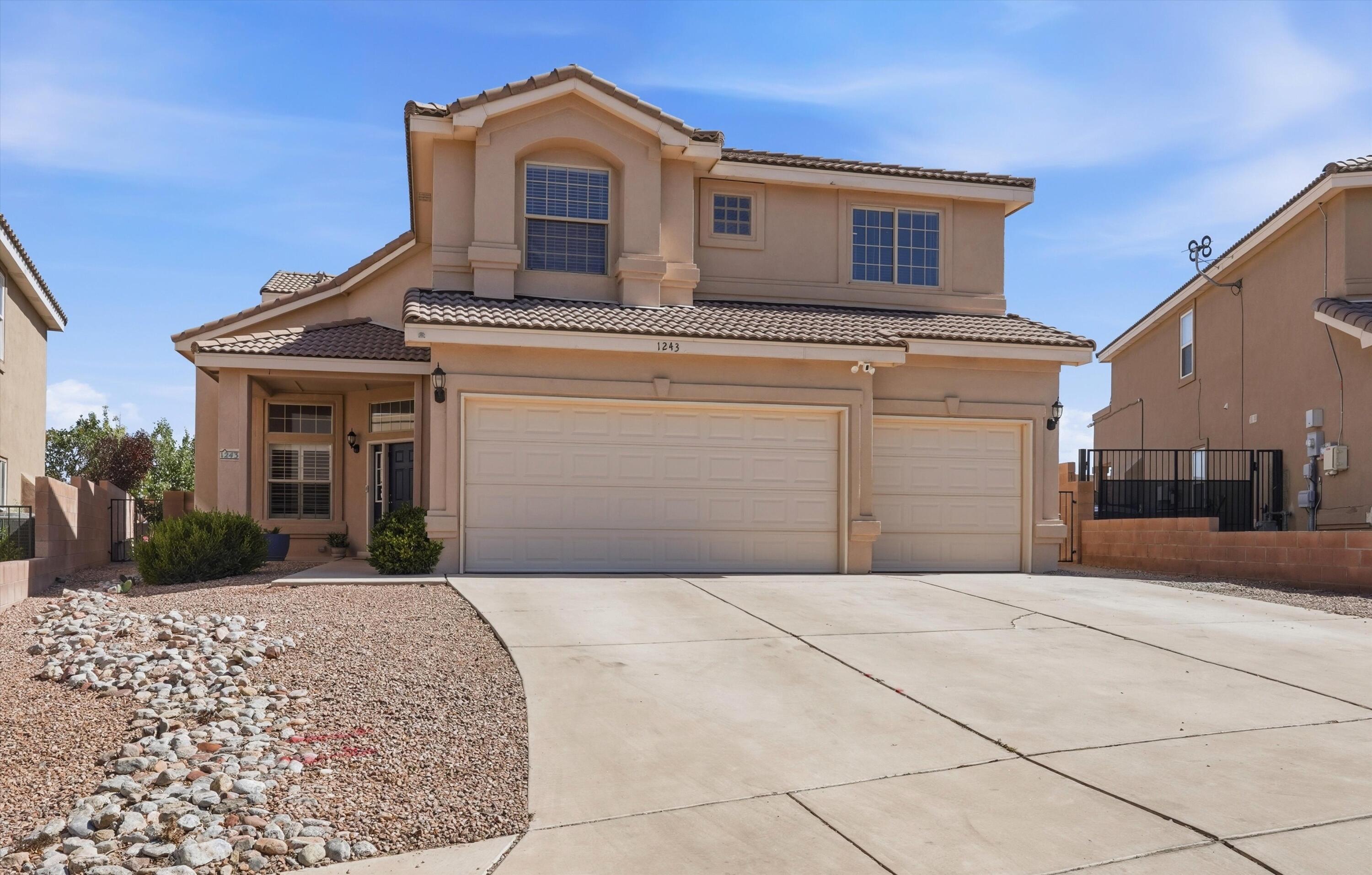 1243 Mirador Loop, Rio Rancho NM 87144