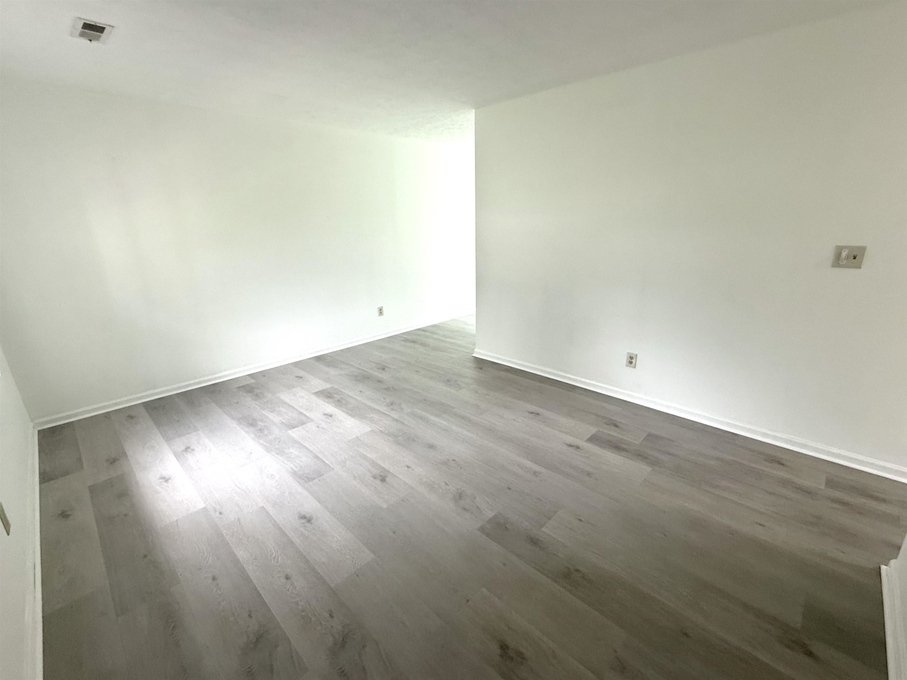 2615009 | Photo 11