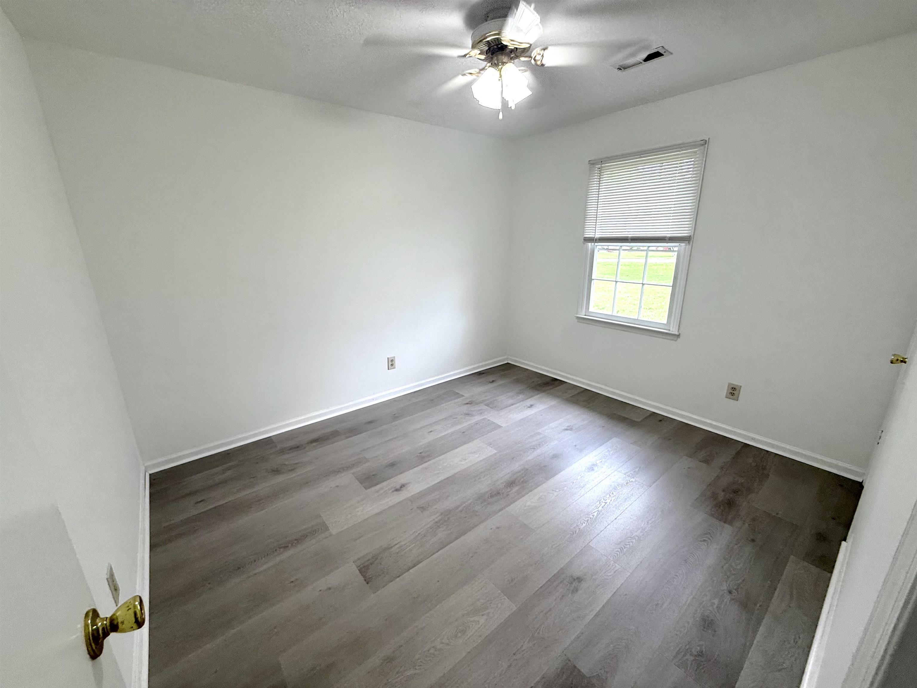 2615009 | Photo 28