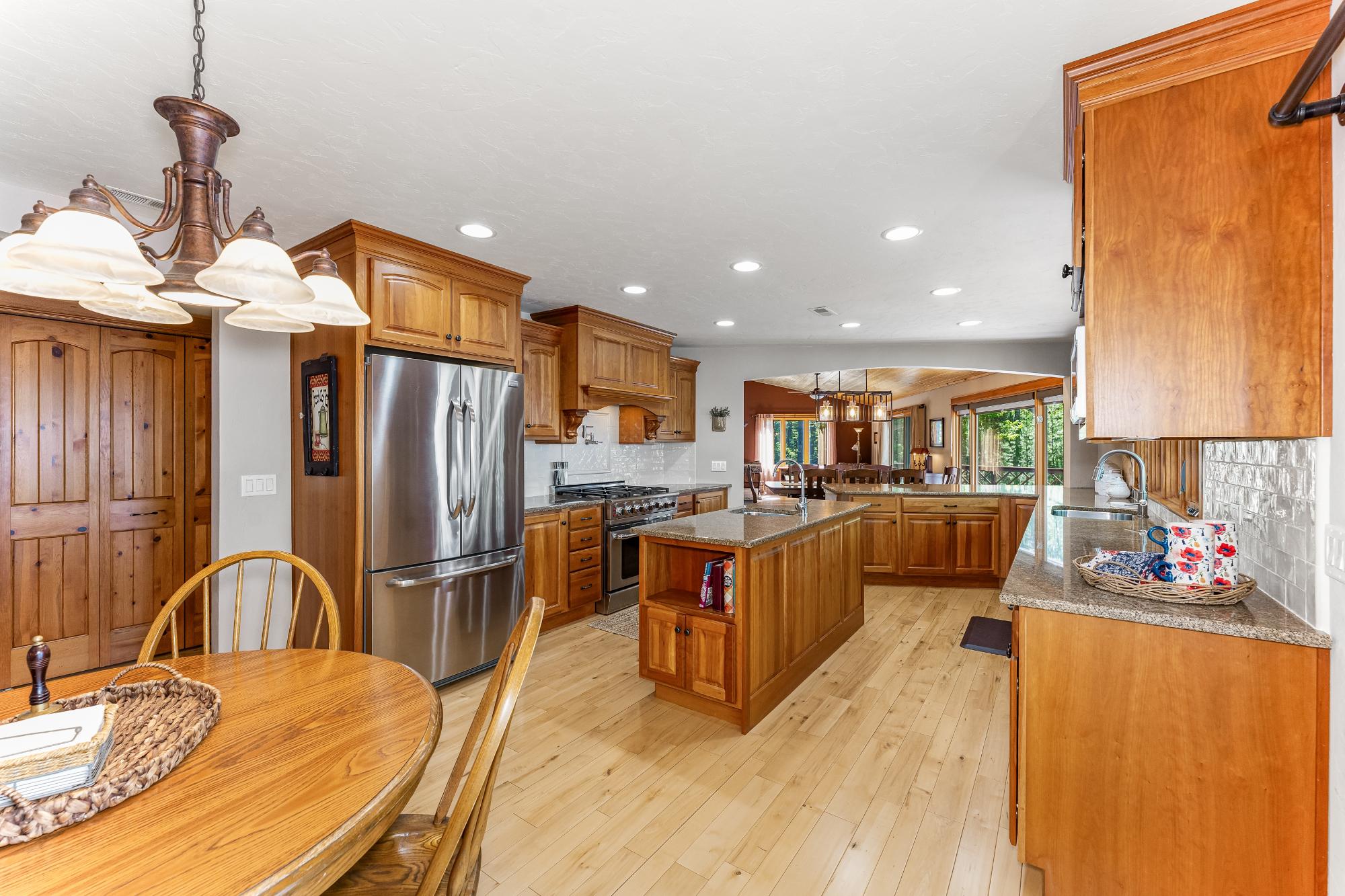 Camp Twelve Lake Property 2897 Cold Water Dr Photo 16