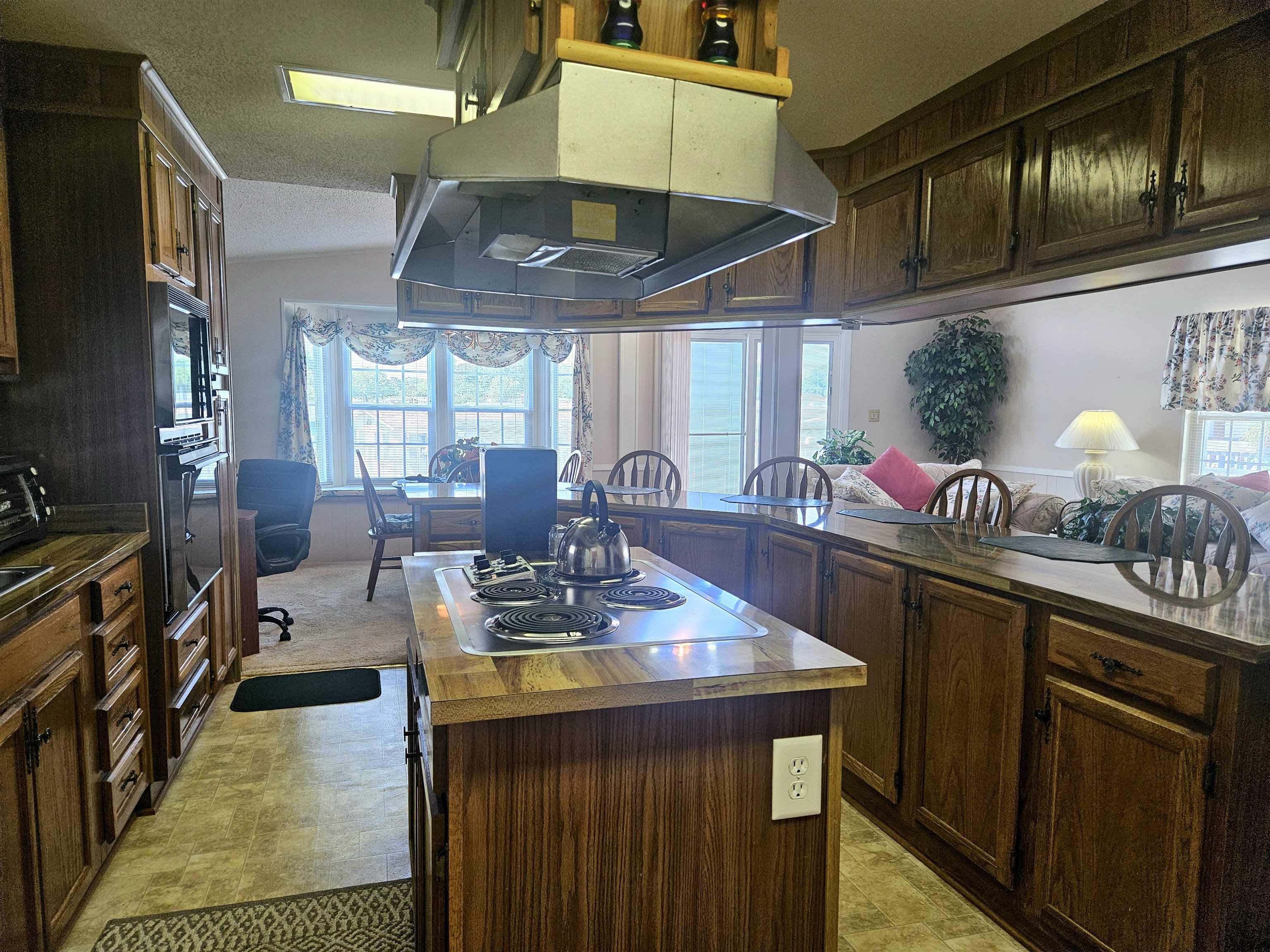 Photo 2 of Manufactured home for sale at 1991 Morning Glory Ct, Myrtle Beach, SC 29575 | MLS# 2615033 | Listing updated on 2026-09-16