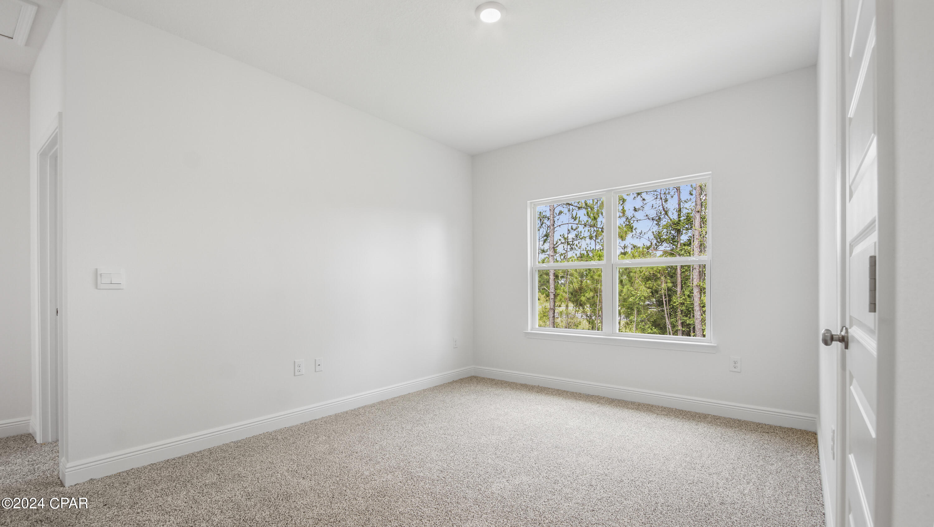 573 Hancock Way, Panama City Beach, FL 32413 thumbnail, photo 37 of 48