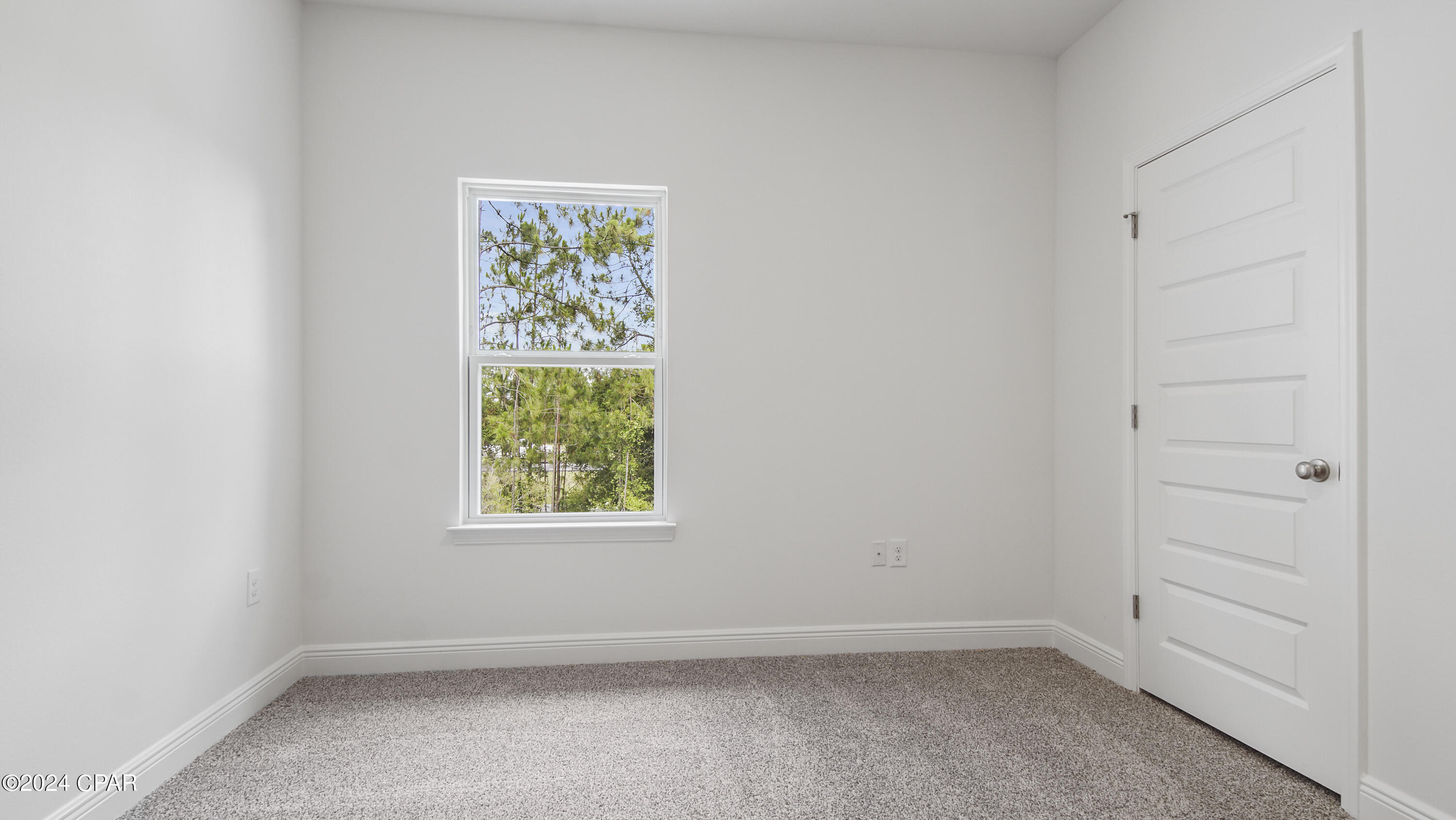 573 Hancock Way, Panama City Beach, FL 32413 thumbnail, photo 40 of 48