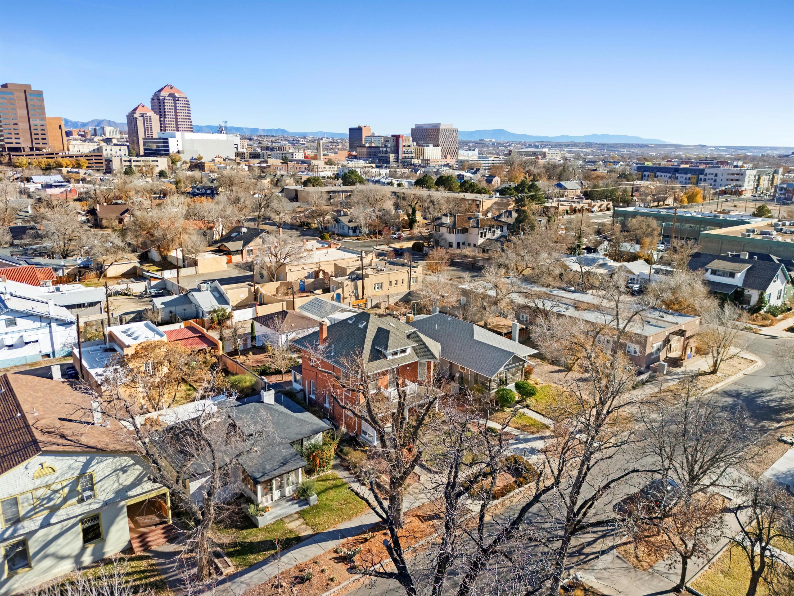 2nd image of 412 11th St Nw, Albuquerque, NM 87102 | MLS# 1105356