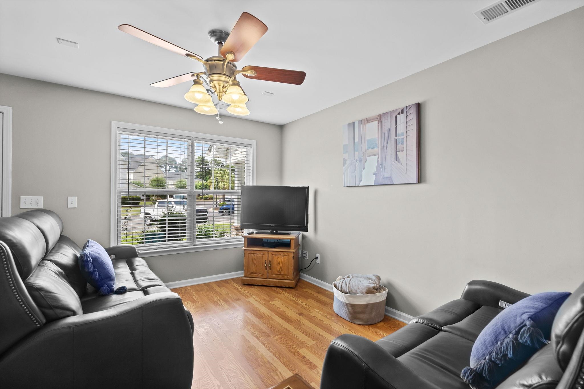 2615046 | Photo 3