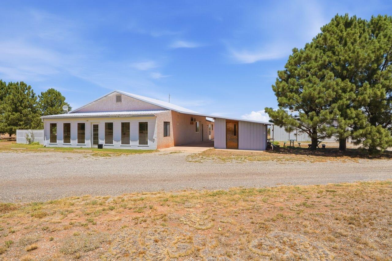 Homes for sale in Mountainair, NM | 636 N Cedardale Ave, Mountainair, NM 87036 | MLS# 1105411