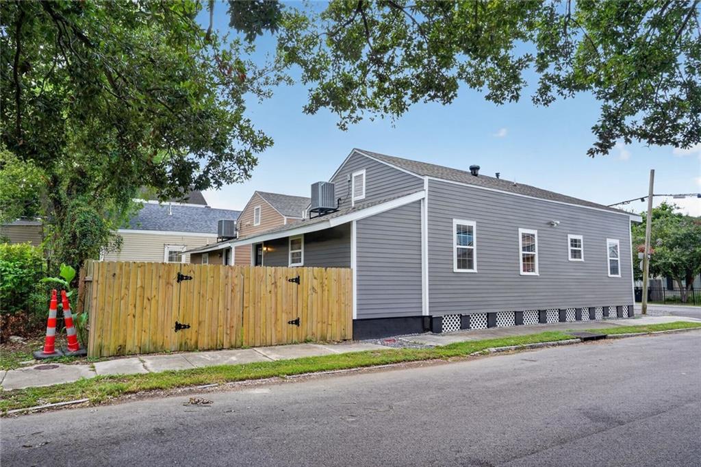 Photo 3 of Single family home for sale at 1937 Foucher St, New Orleans, LA 70115 | MLS# 2562833 | Listing updated on 2026-09-18