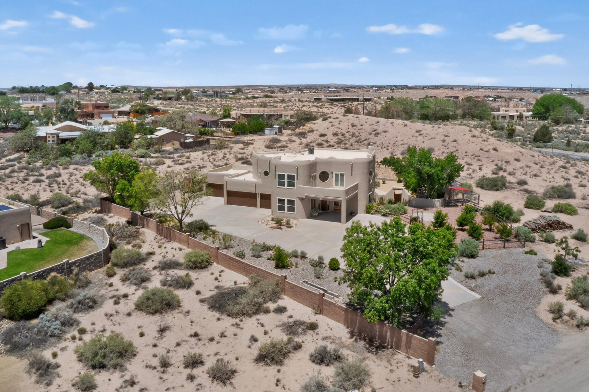 2nd image of 1731 Carson Rd Ne, Rio Rancho, NM 87144 | MLS# 1105440