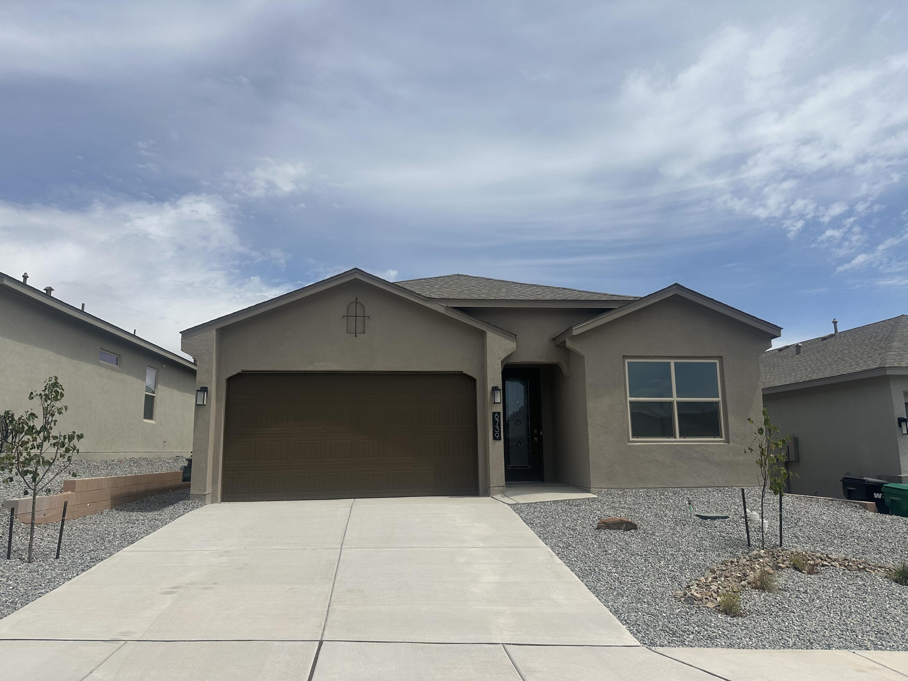 6739 Clayton Drive NE, Rio Rancho, NM