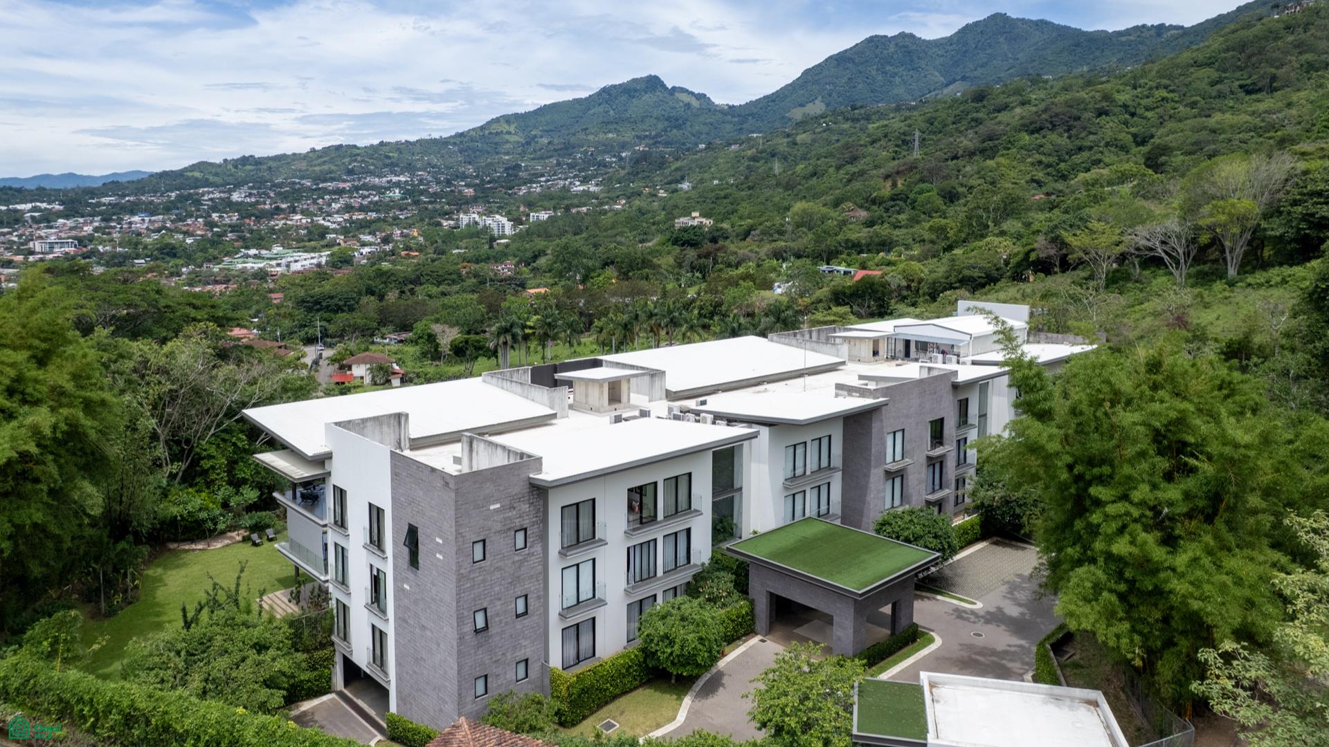 4 bed Condo For Sale in , San Jose - 1