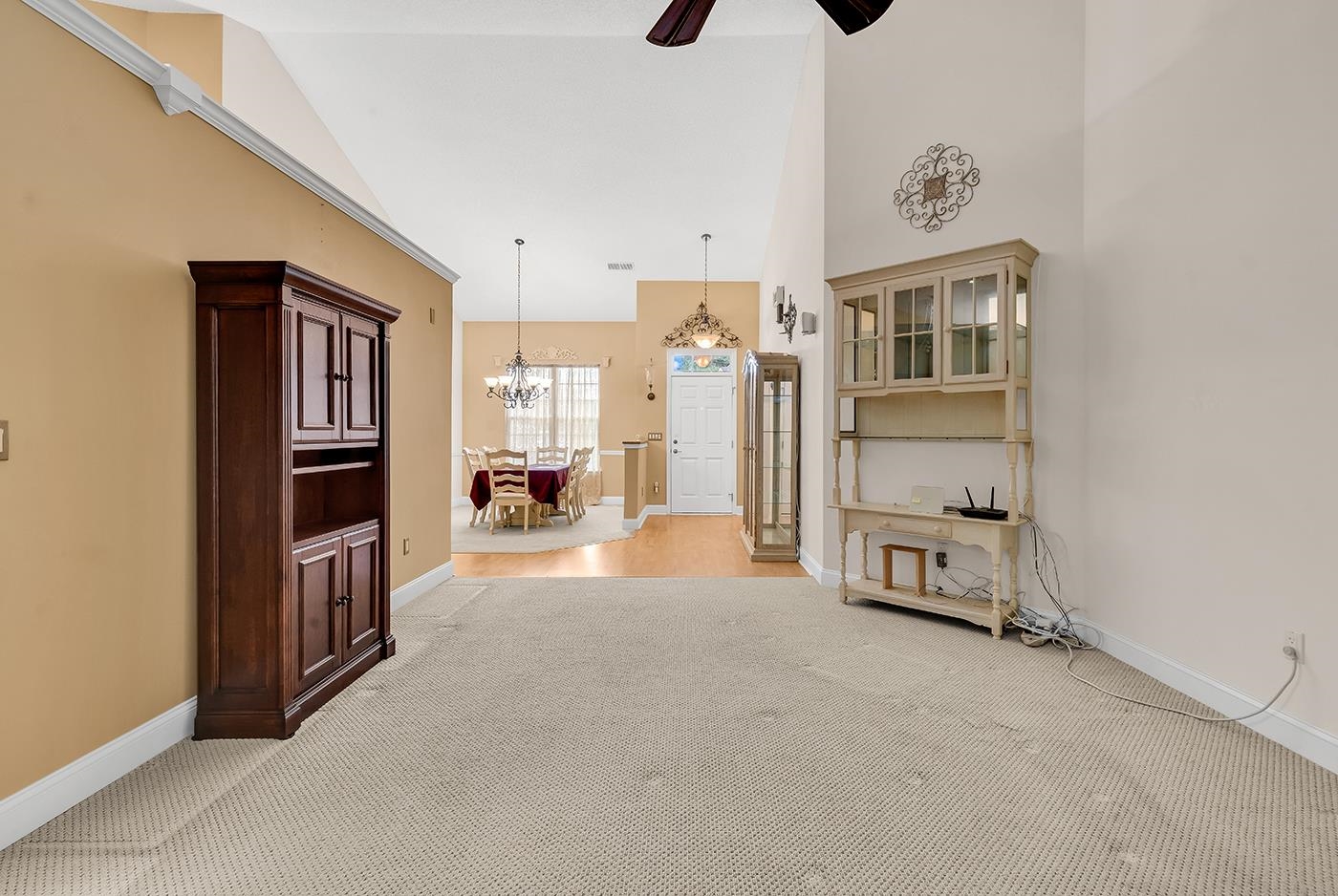 209 Candlewood Dr.