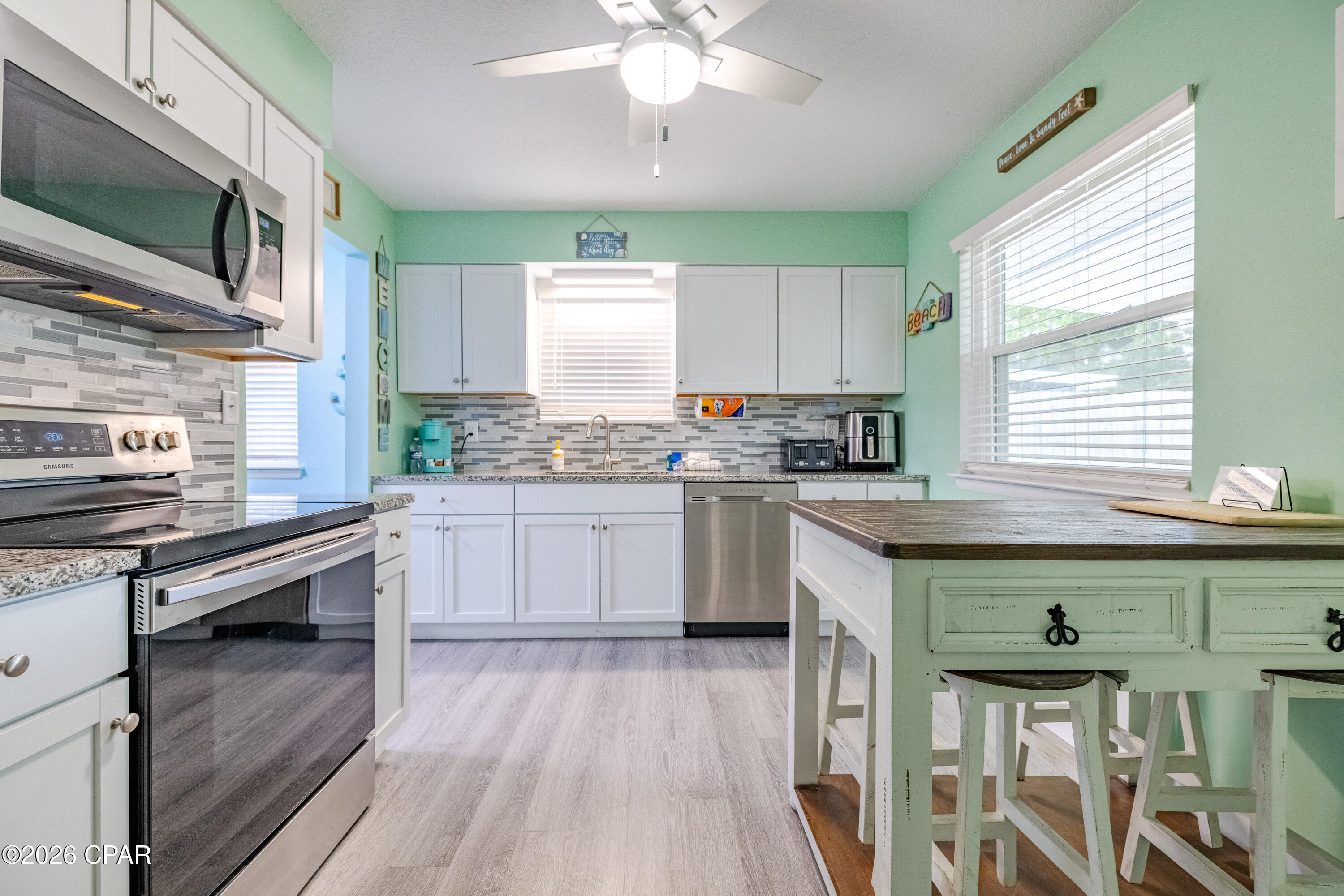 7005 S Lagoon Drive, Panama City Beach, FL 32408 thumbnail, photo 21 of 37