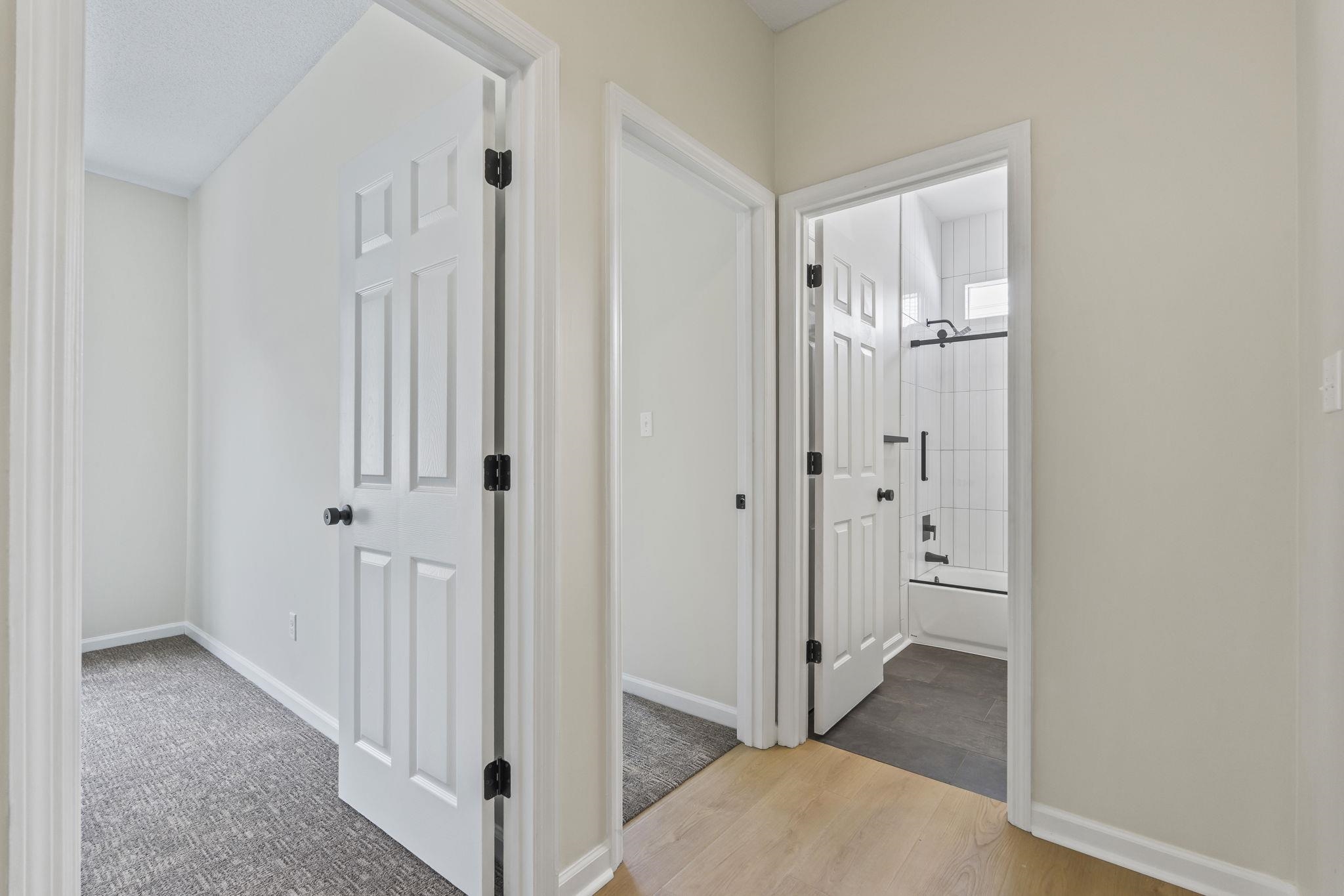2615178 | Photo 24