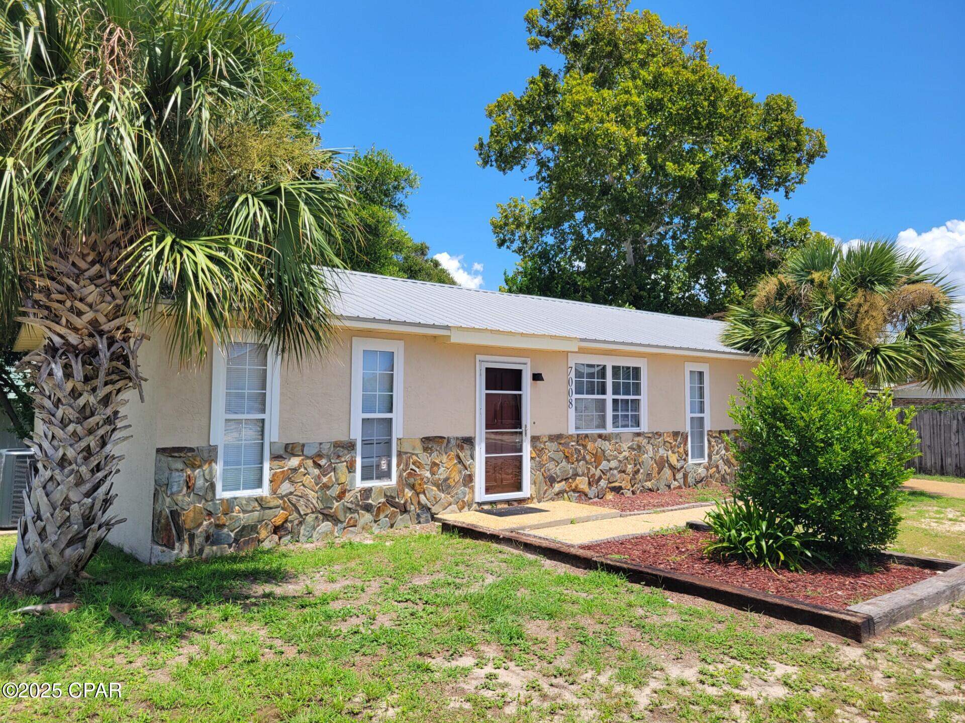 7008 Sunset Avenue, Panama City, FL 32408
