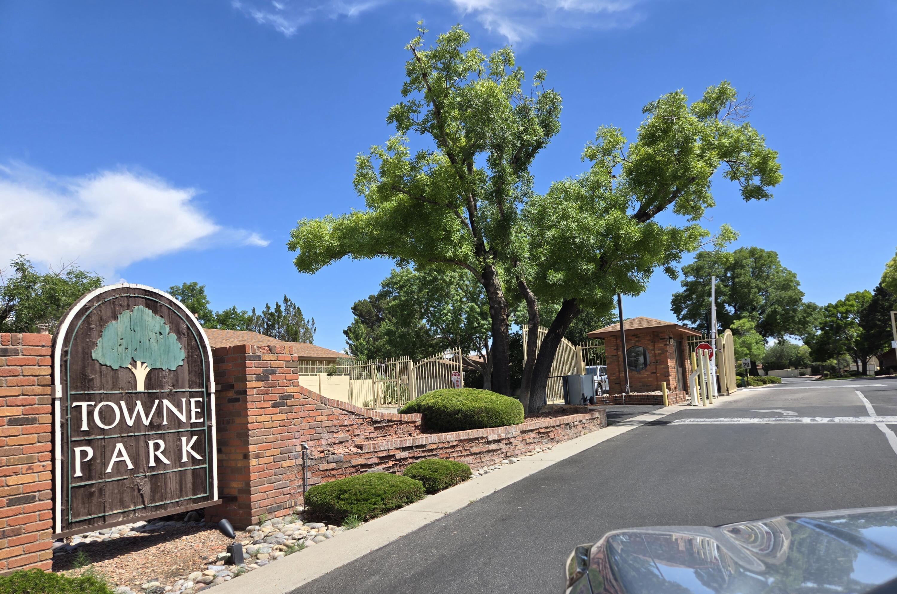 10700 Griffith Park Drive NE Albuquerque, NM 87123