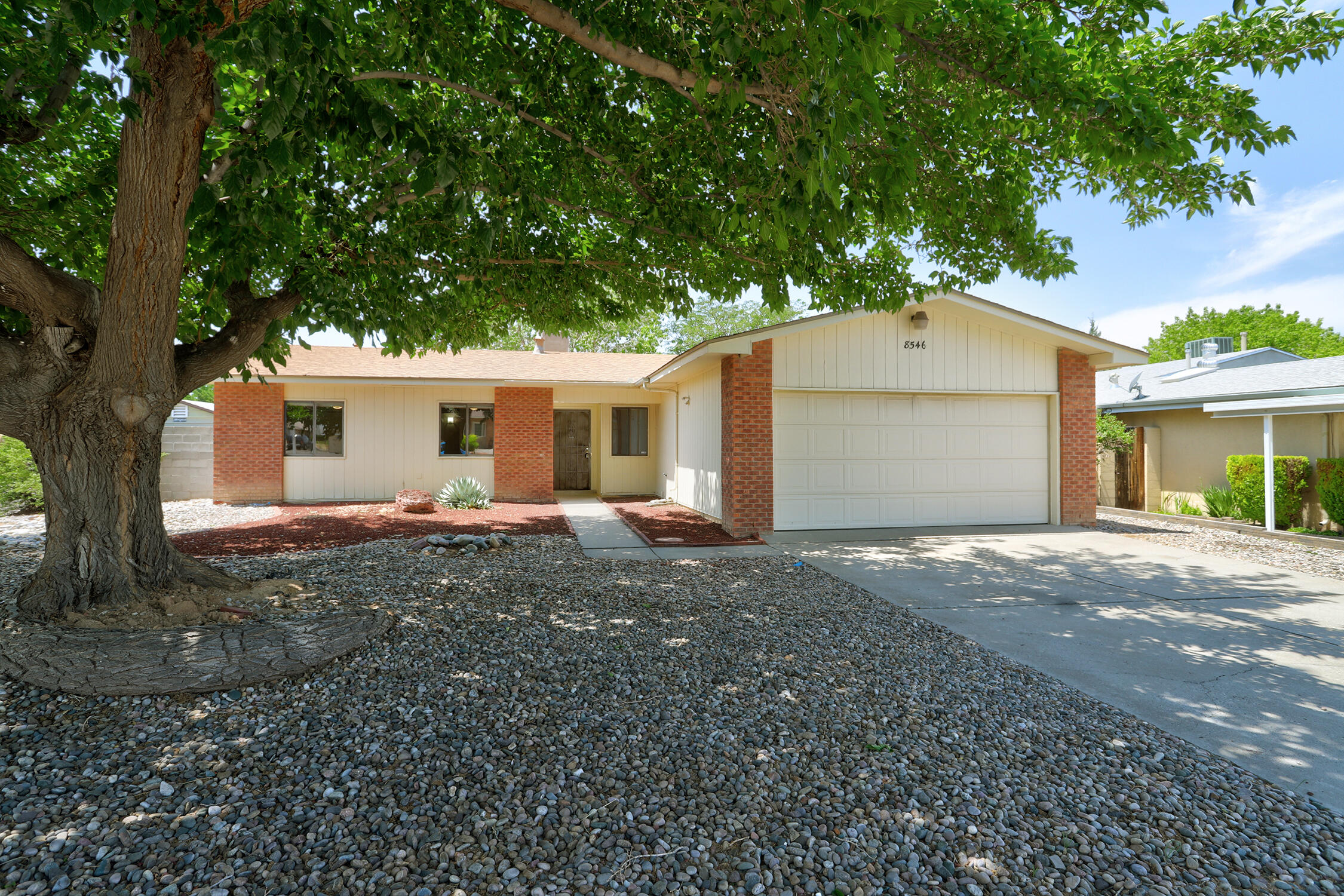 Photo 2 of Single family home for sale at 8546 Yeager Dr Ne, Albuquerque, NM 87109 | MLS# 1105571 | Listing updated on 2026-10-28