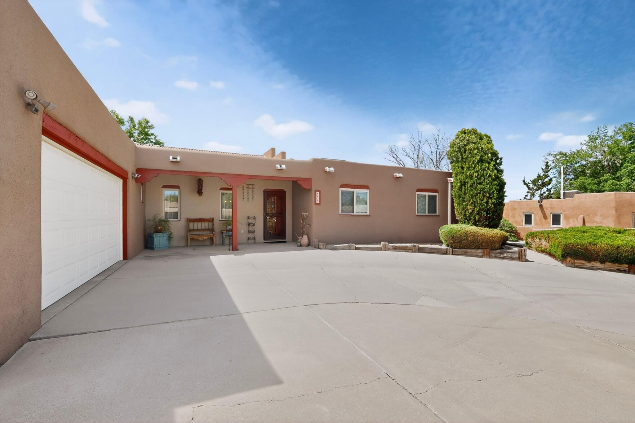2nd image of 310 La Espina Pl Ne, Albuquerque, NM 87113 | MLS# 1105569