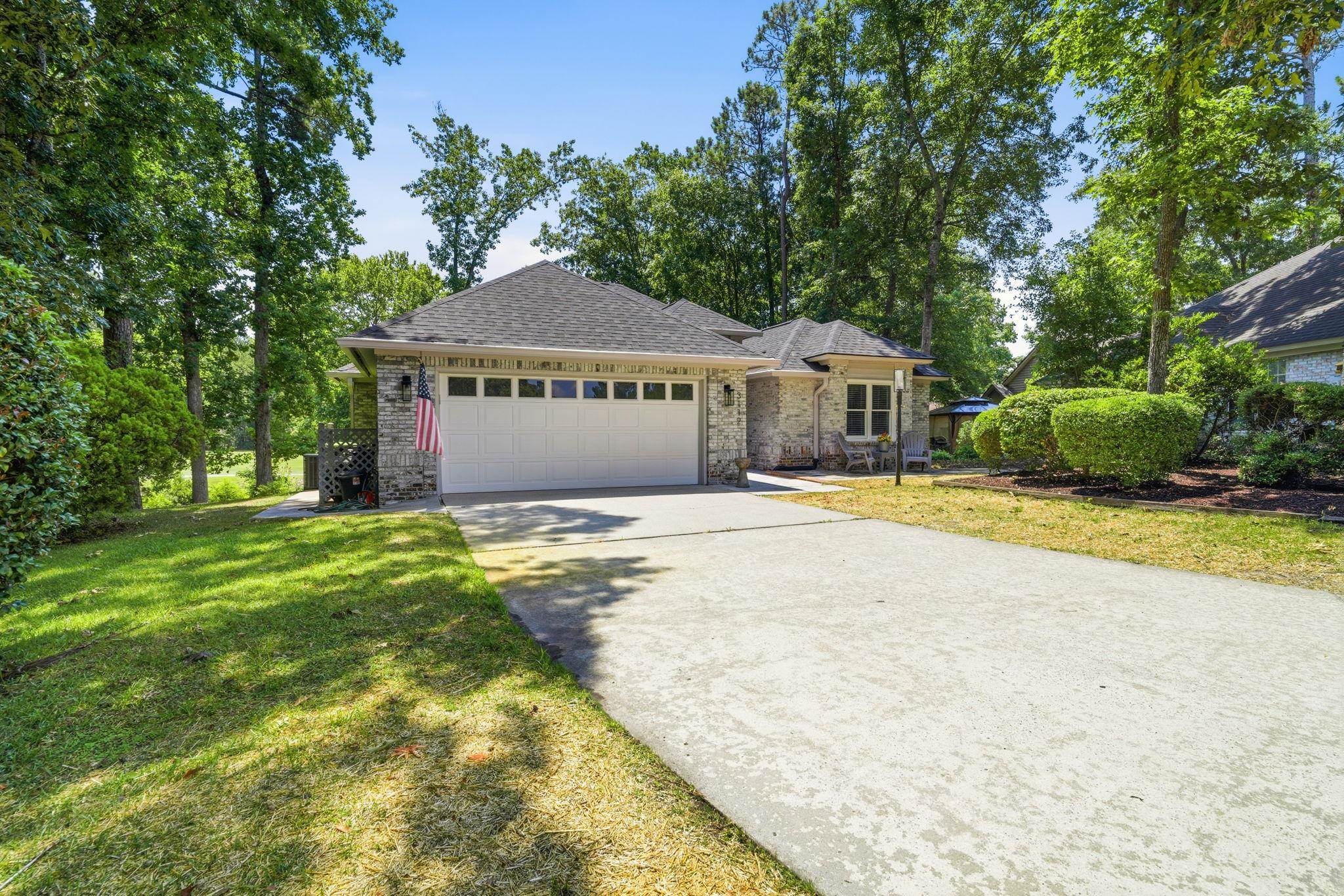 3112 Robyn Ct. Little River, SC 29566