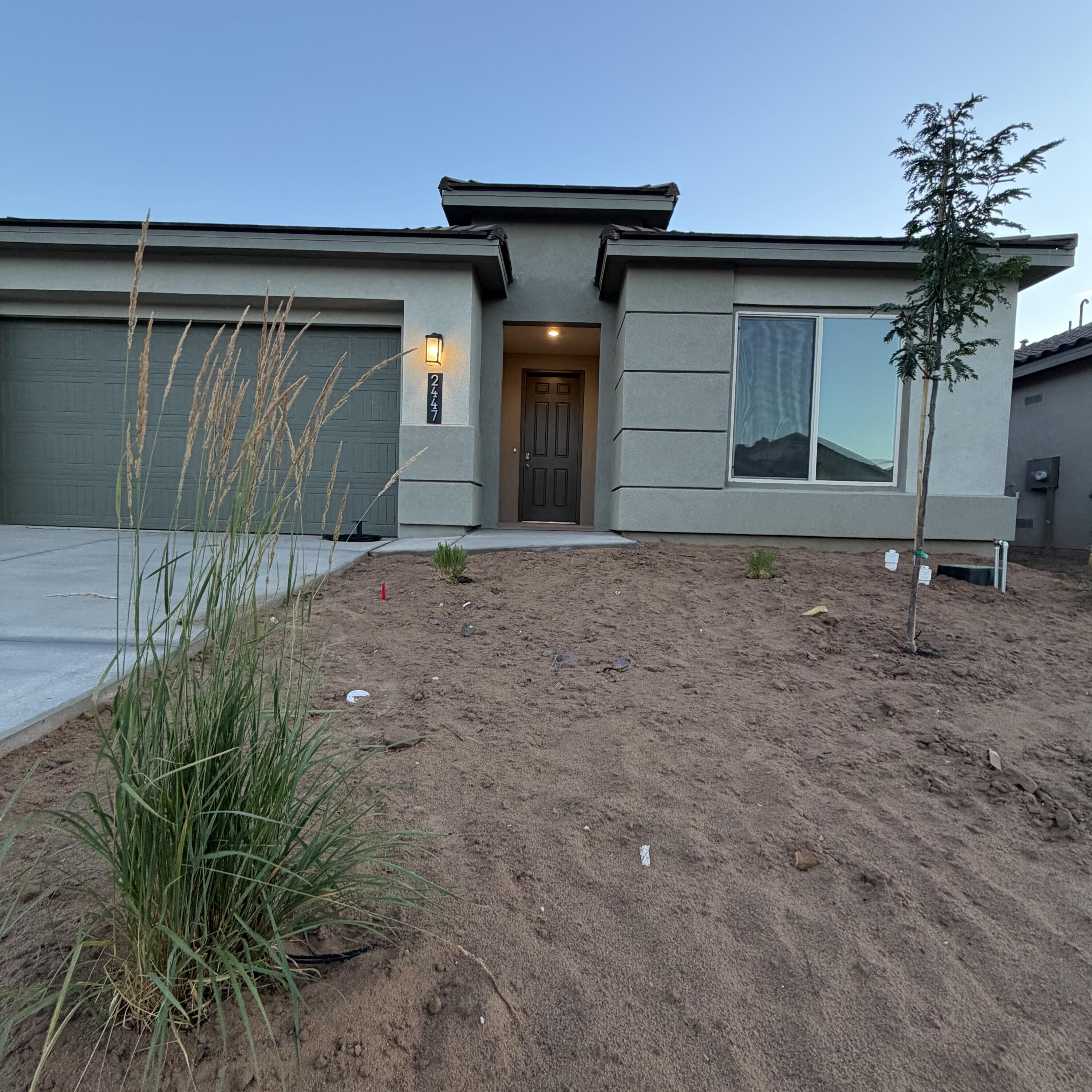 2447 Marble Avenue NE, Rio Rancho, NM 87144