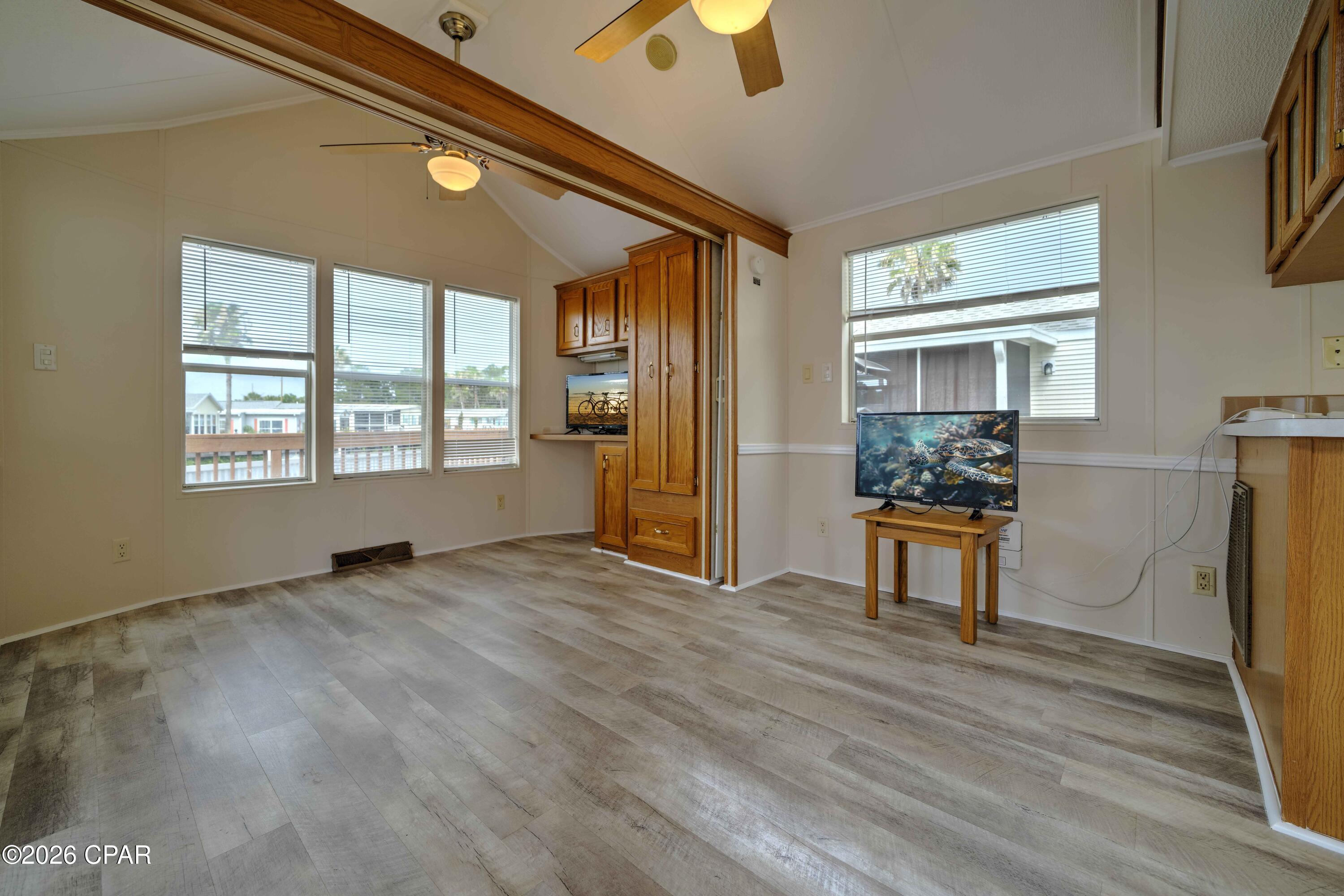 1219 Navy Boulevard 51