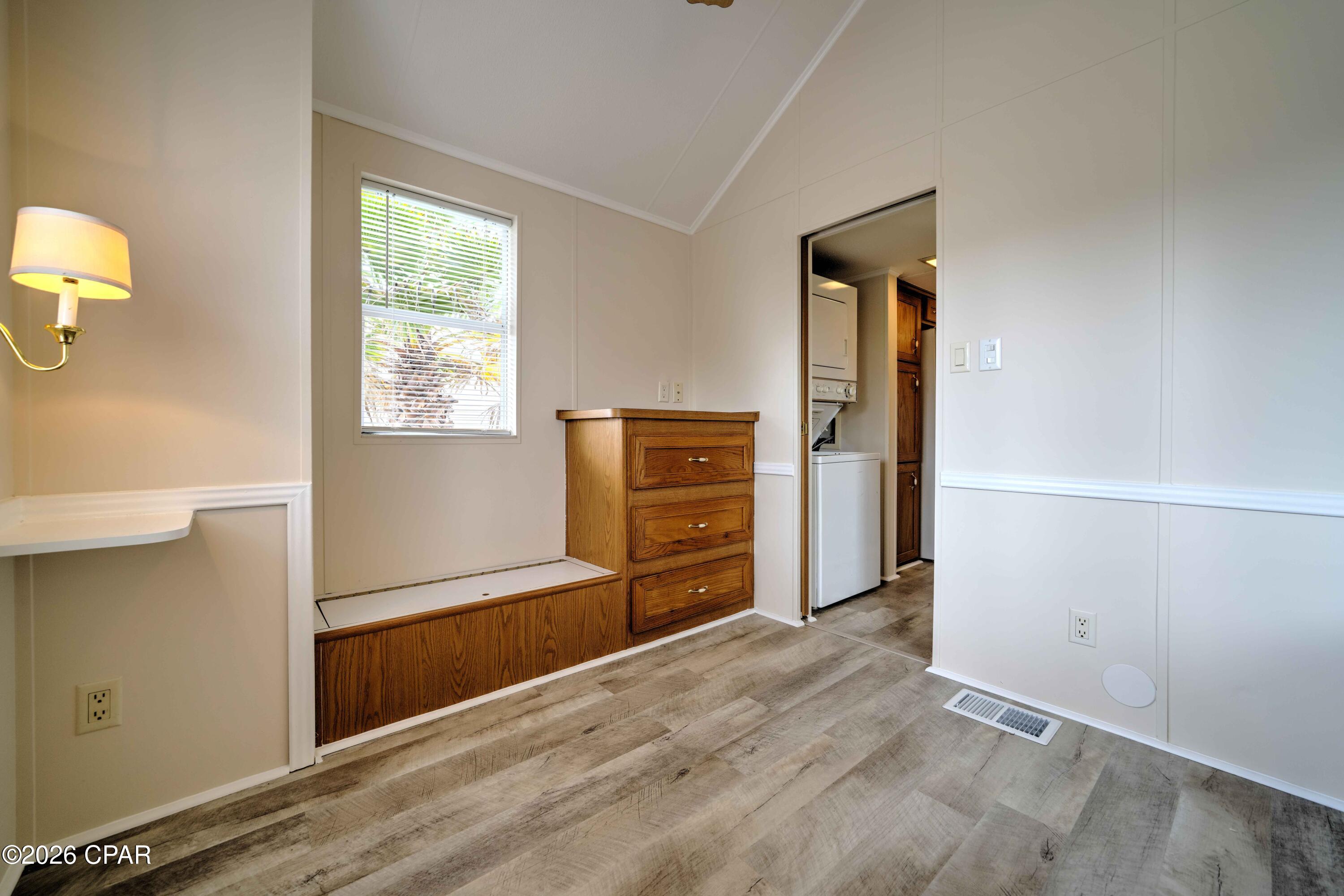 1219 Navy Boulevard 51
