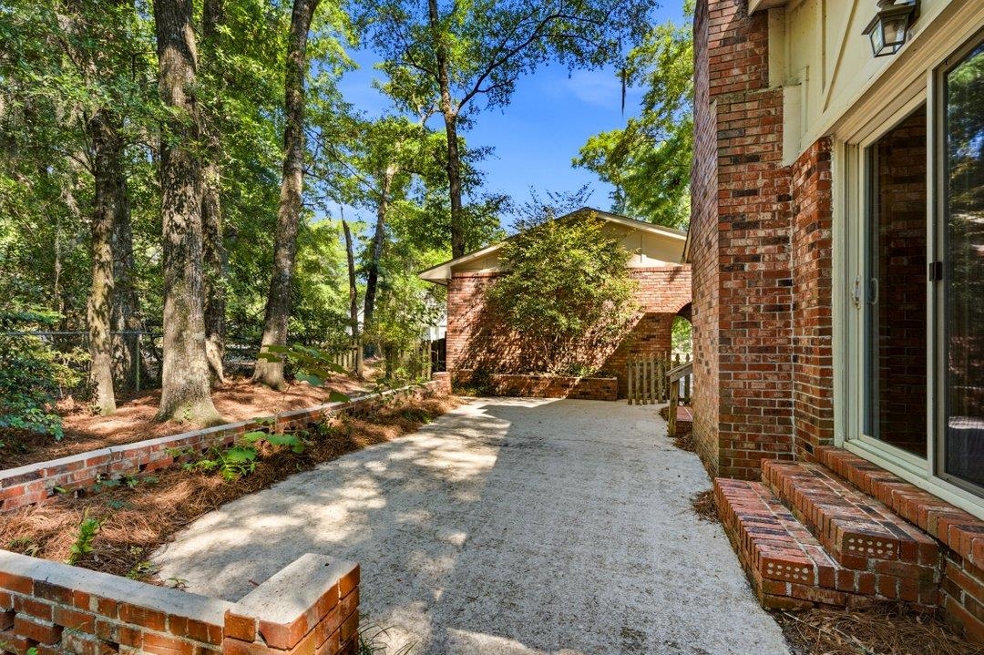 71 Baruch Ln. 