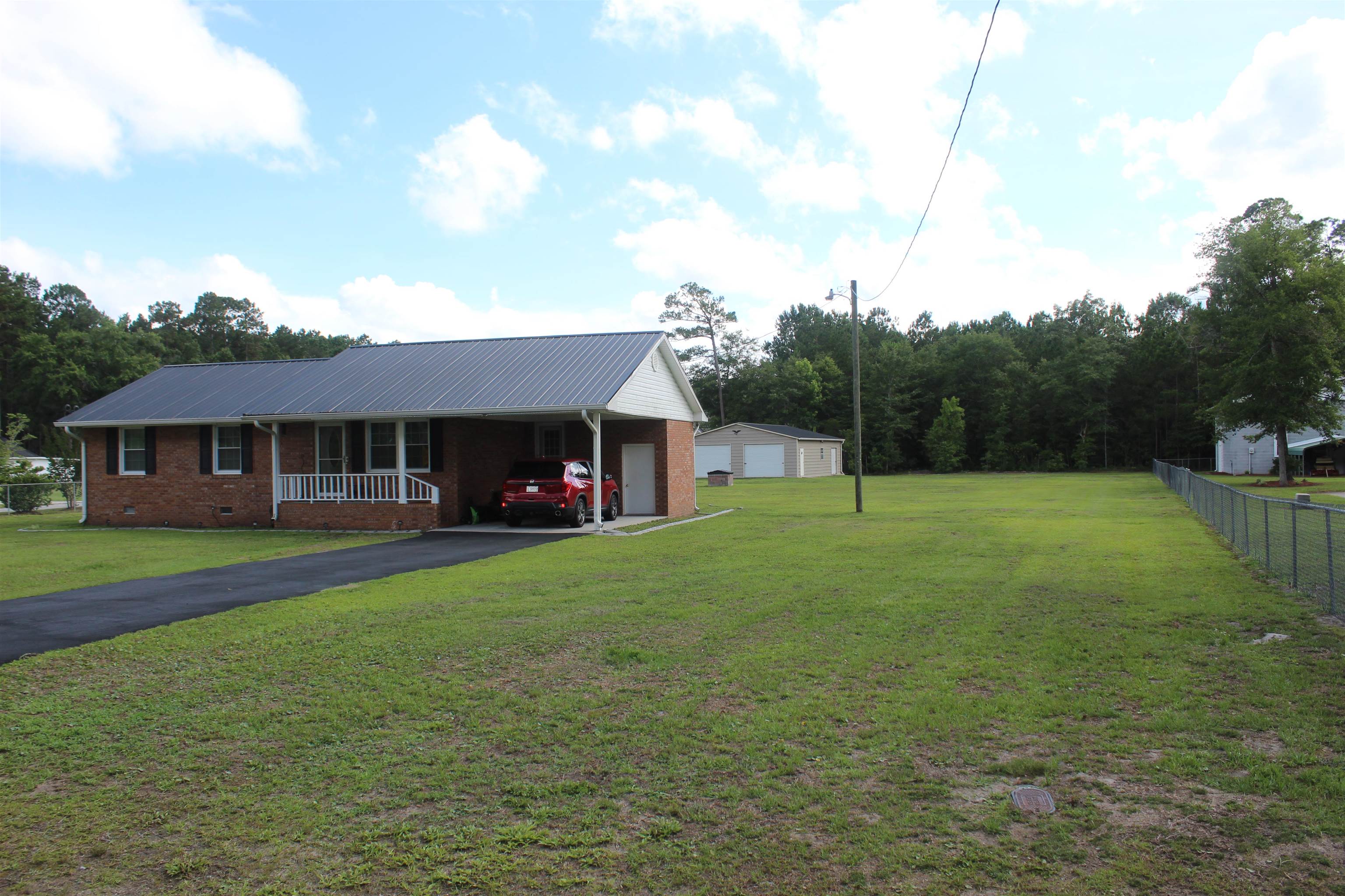 2615504 | Photo 2