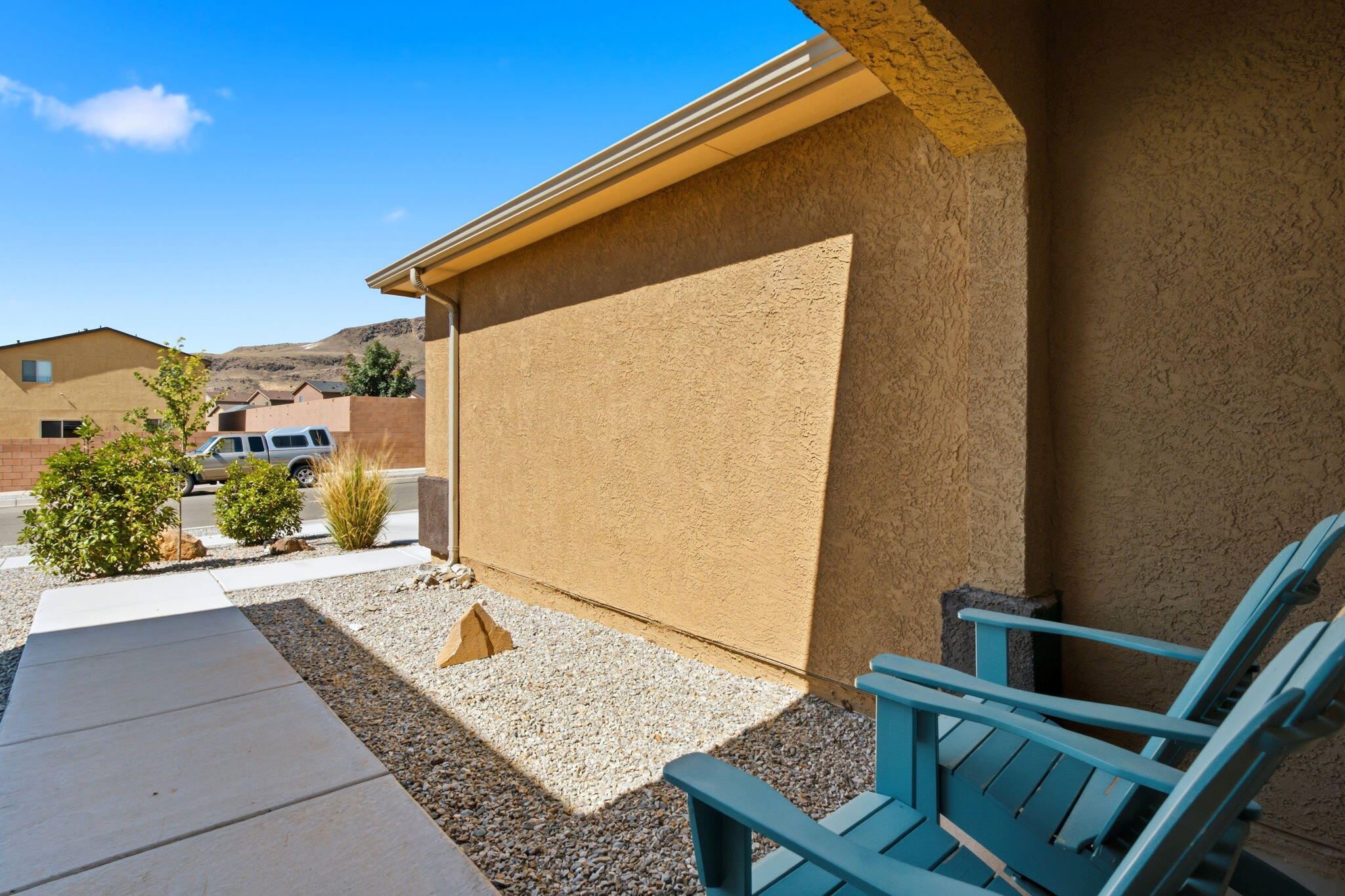 Photo 13 — 3852 Hernandez Street SW