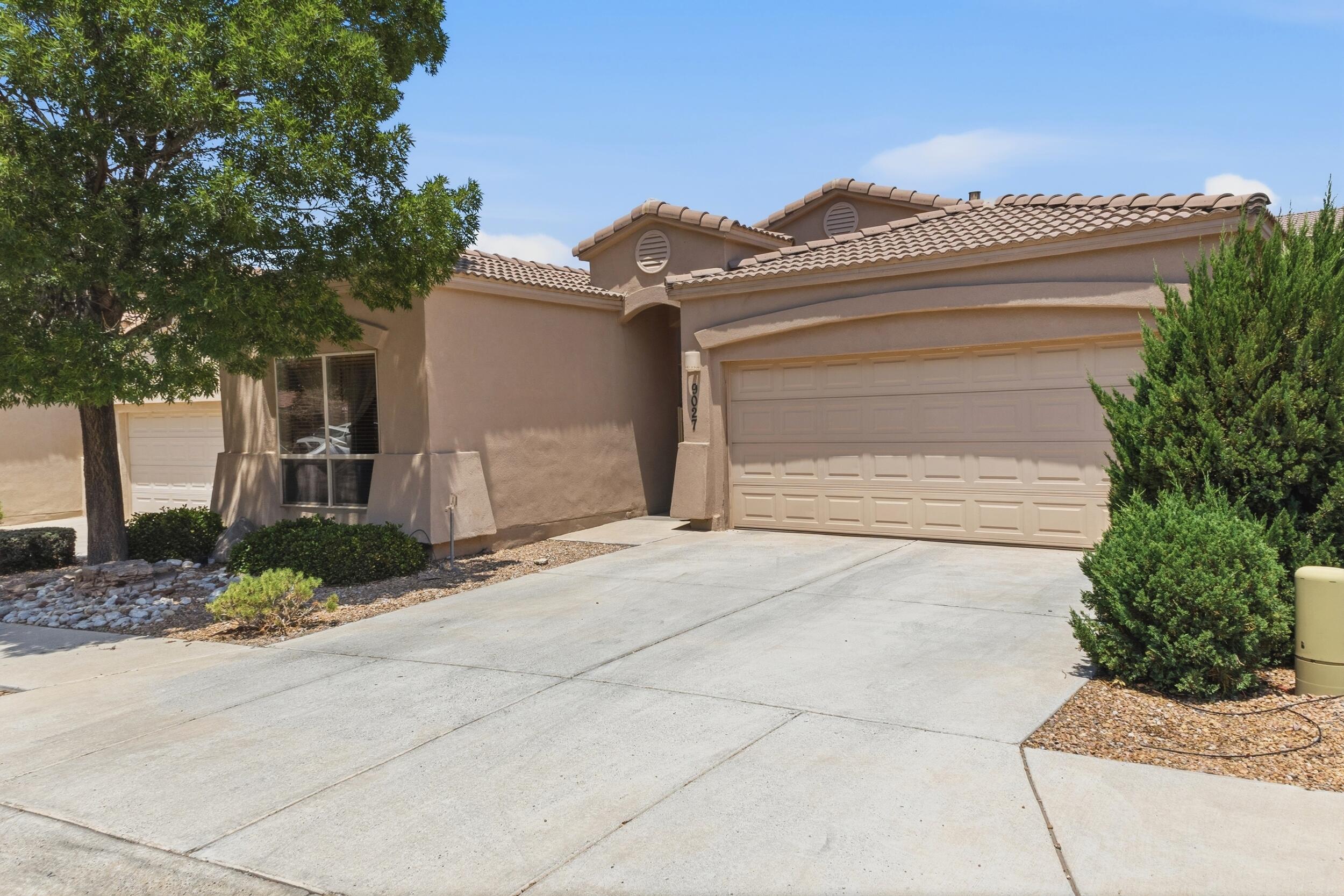 9027 Village Avenue NE, Albuquerque