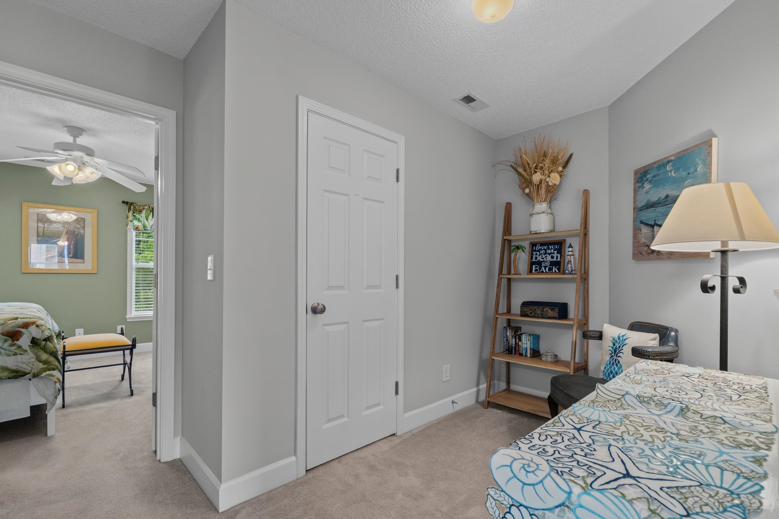 6095 Catalina Dr. 