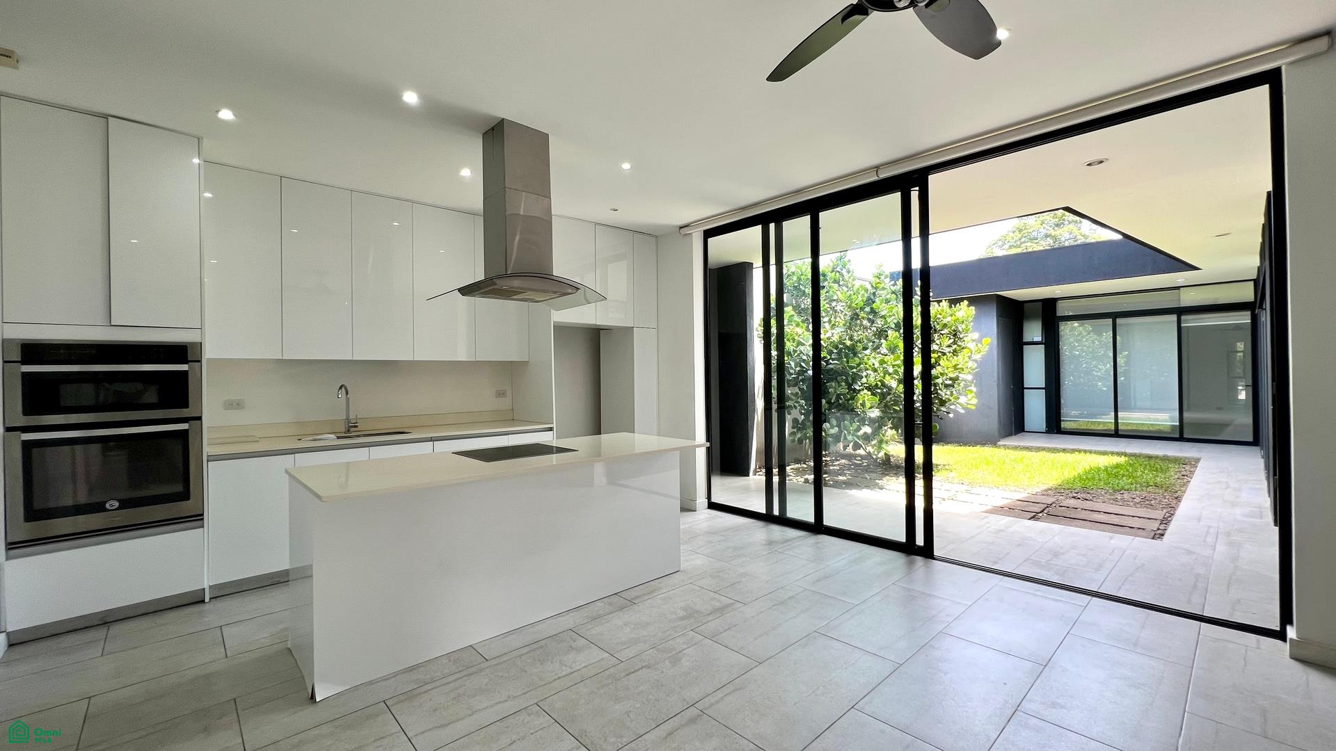3 bed Single Family Homes For Sale in Santa Ana, San Jose - 1