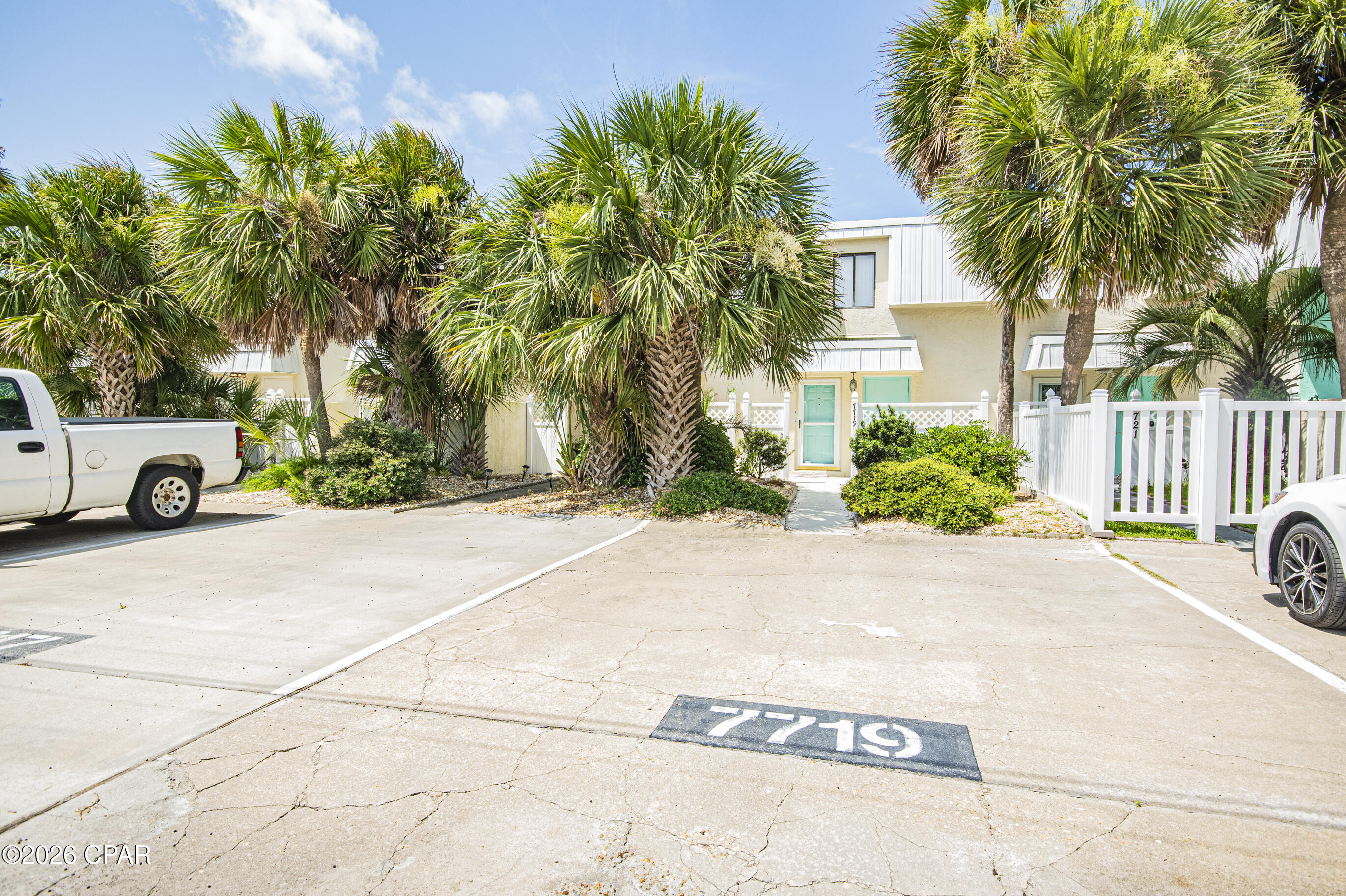 7719 Surf Drive, Panama City, FL 32408 thumbnail, photo 10 of 77