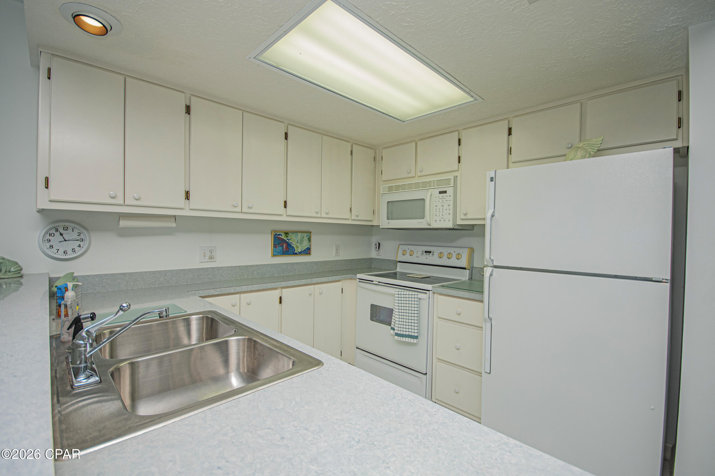 7719 Surf Drive, Panama City, FL 32408 thumbnail, photo 29 of 77