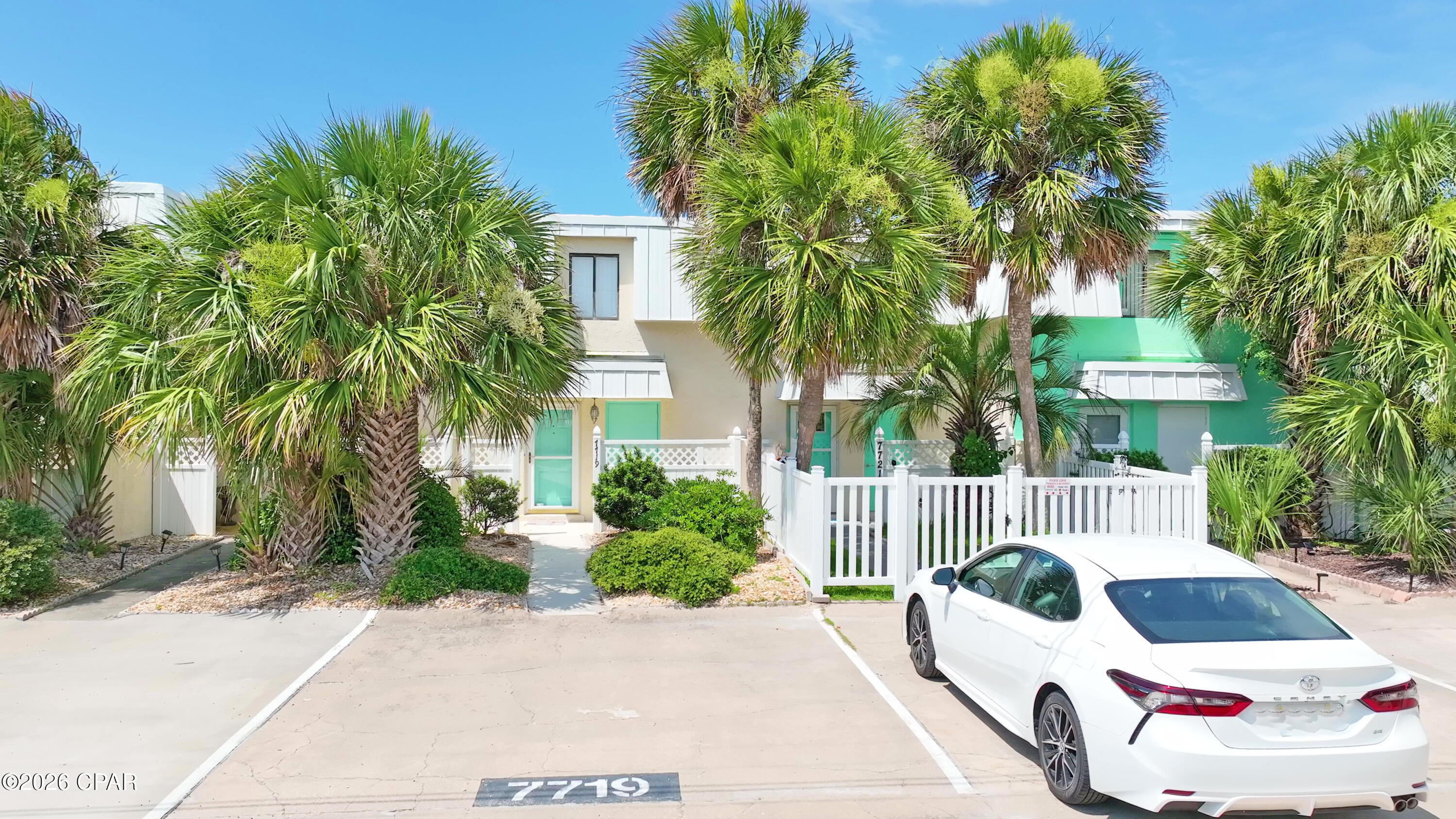 Photo 4 of Townhouse for sale at 7719 Surf Dr, Panama City, FL 32408 | MLS# 791636 | Listing updated on 2026-09-16
