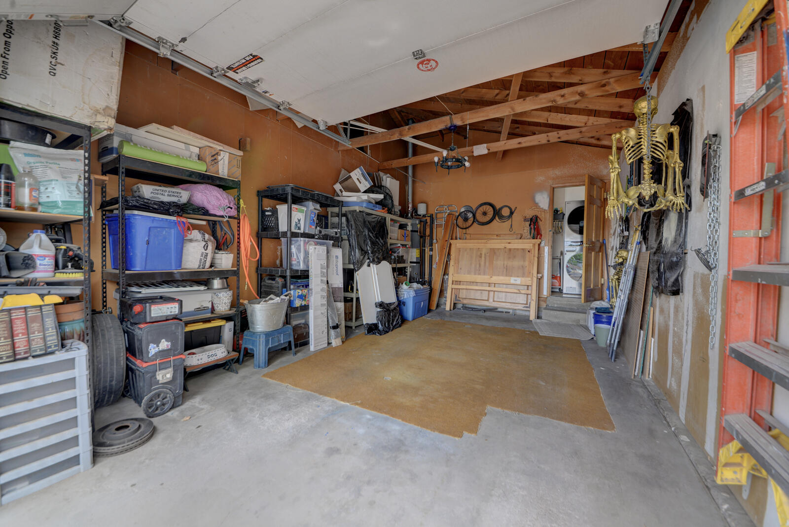 Photo 18 — 2323 Metzgar Road SW
