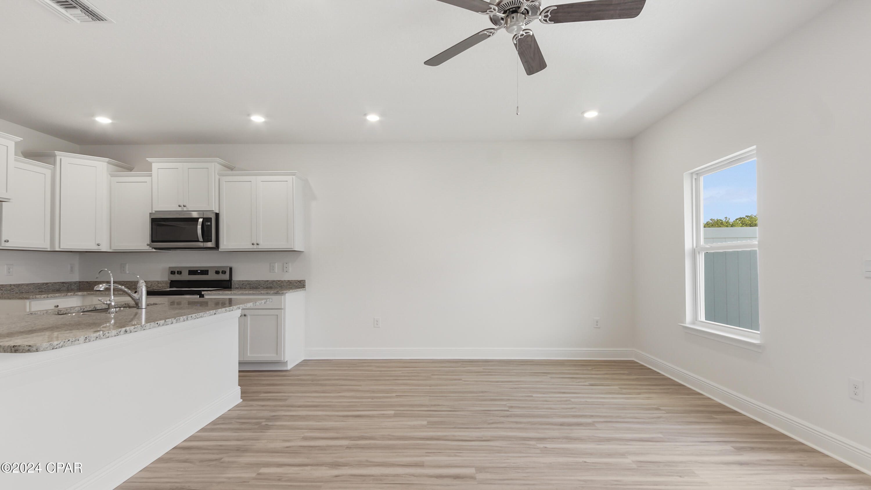 200 Ellery Lane, Panama City Beach, FL 32413 thumbnail, photo 13 of 40