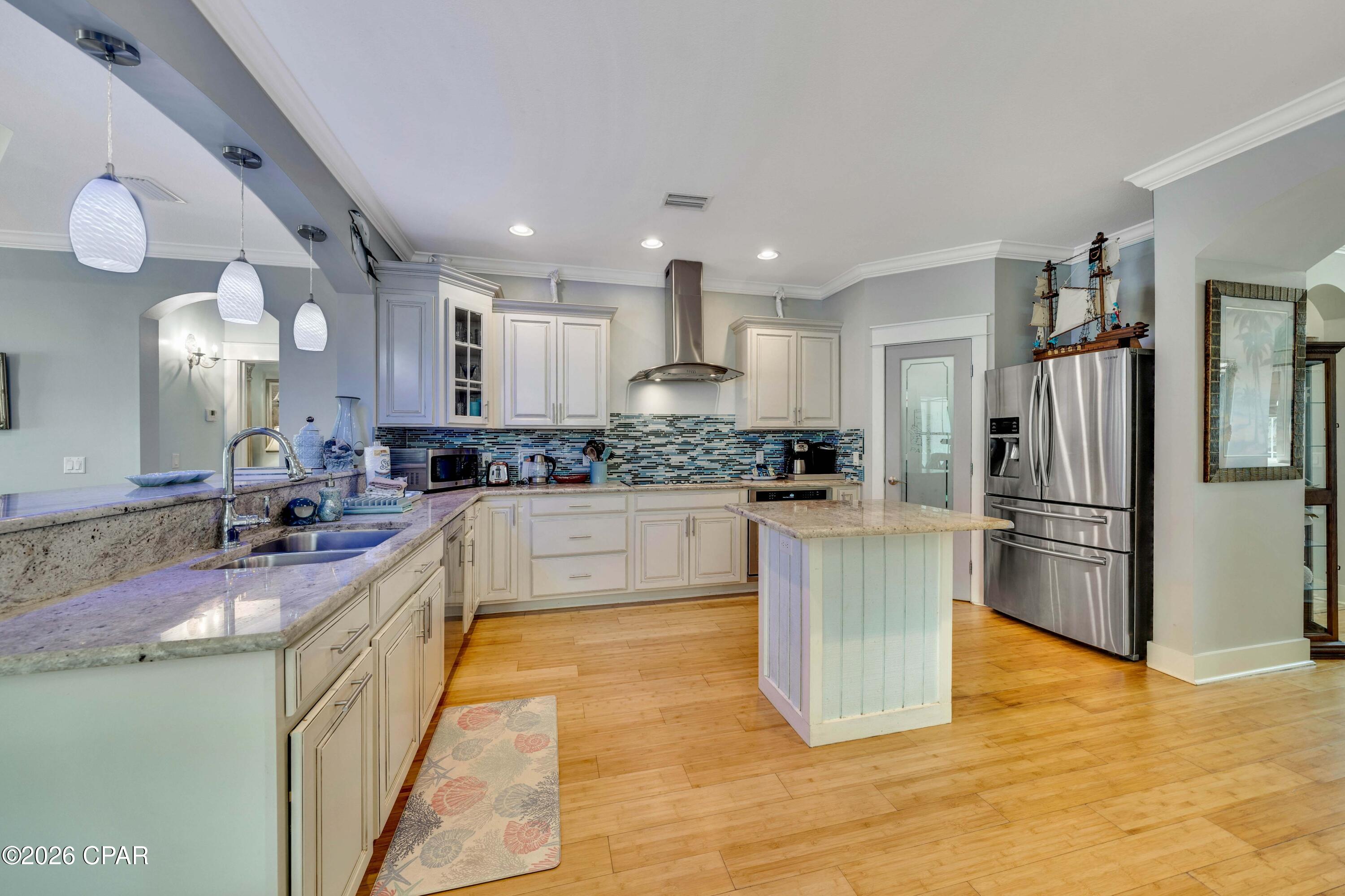 20756 West End Drive, Panama City Beach, FL 32413 thumbnail, photo 6 of 64