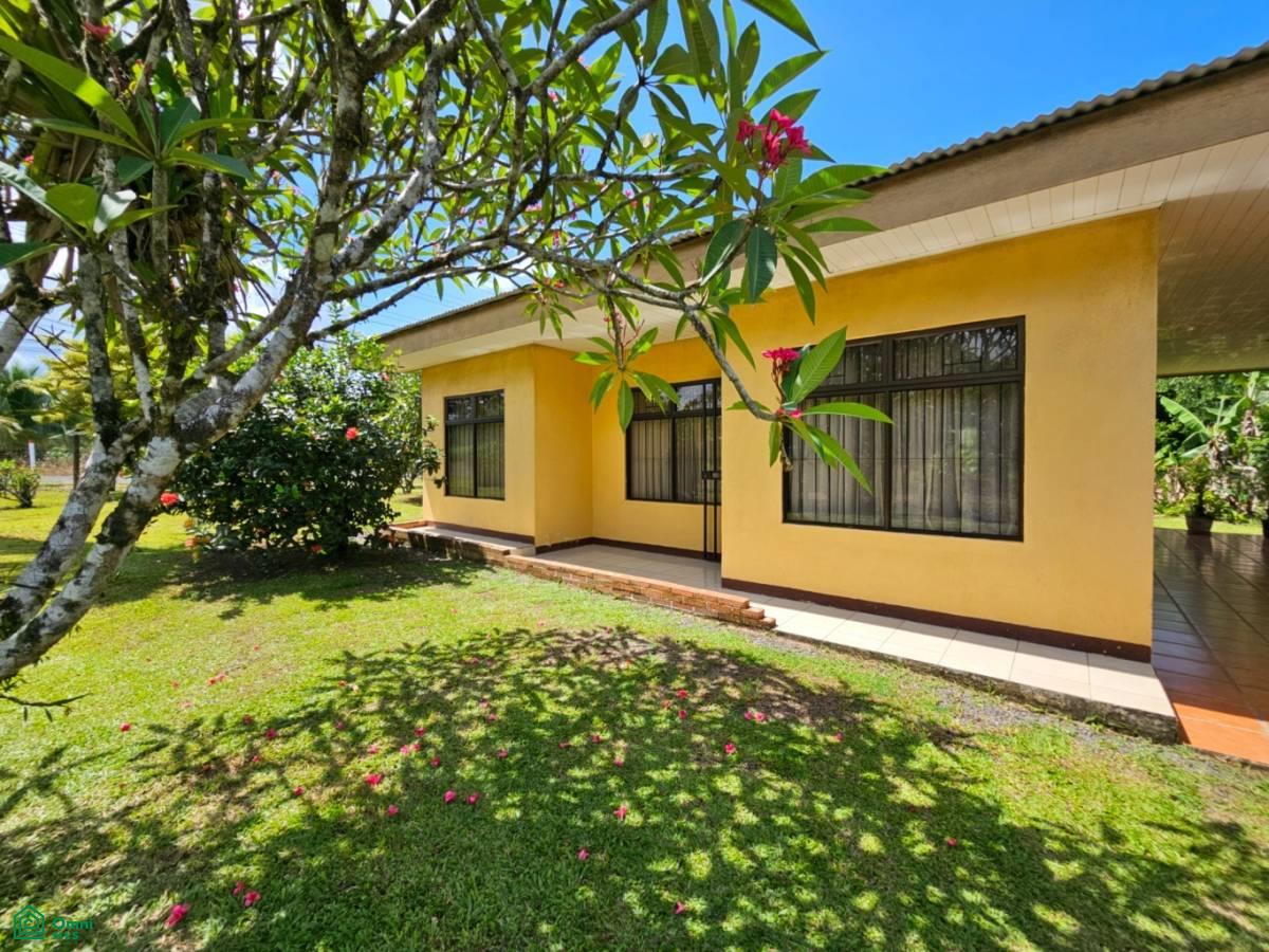 3 bed Single Family Homes For Sale in San Ramón, Alajuela - 1